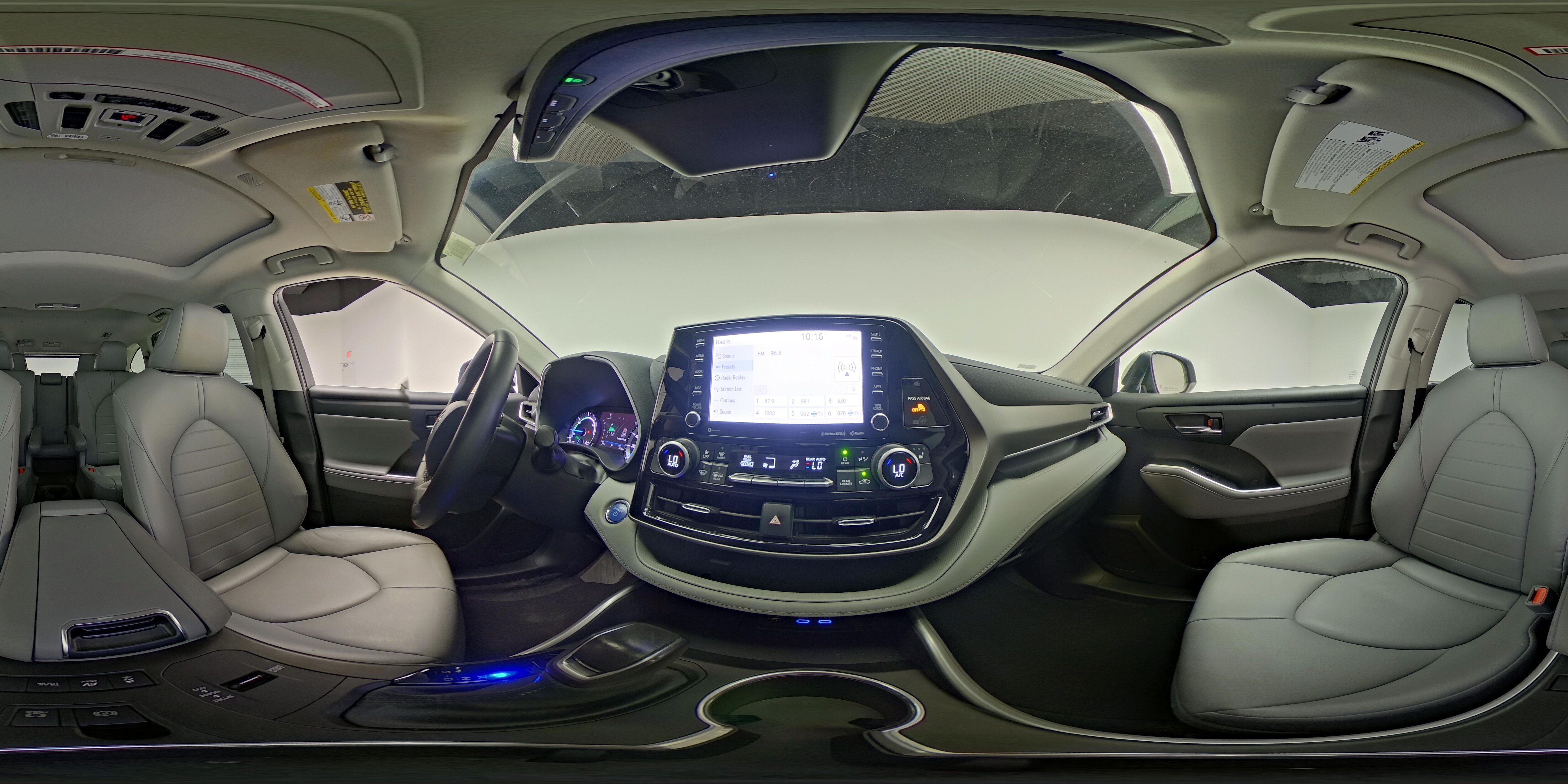 2022 Toyota Highlander XLE - Photo 28