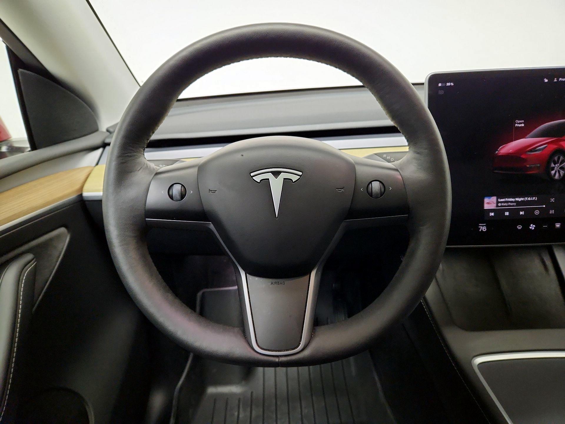 Thumbnail: 2022 Tesla Model Y - 10