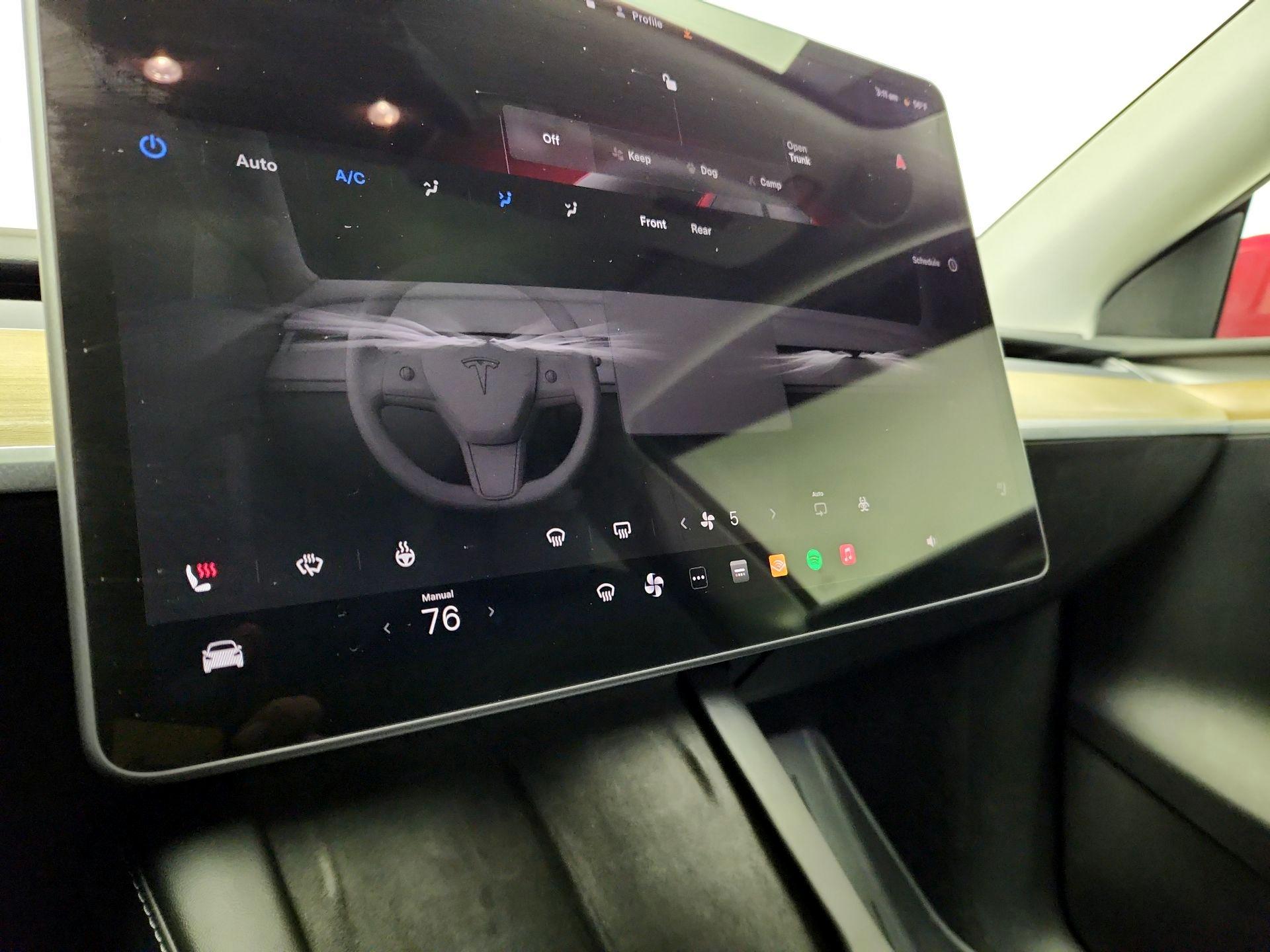 Thumbnail: 2022 Tesla Model Y - 16