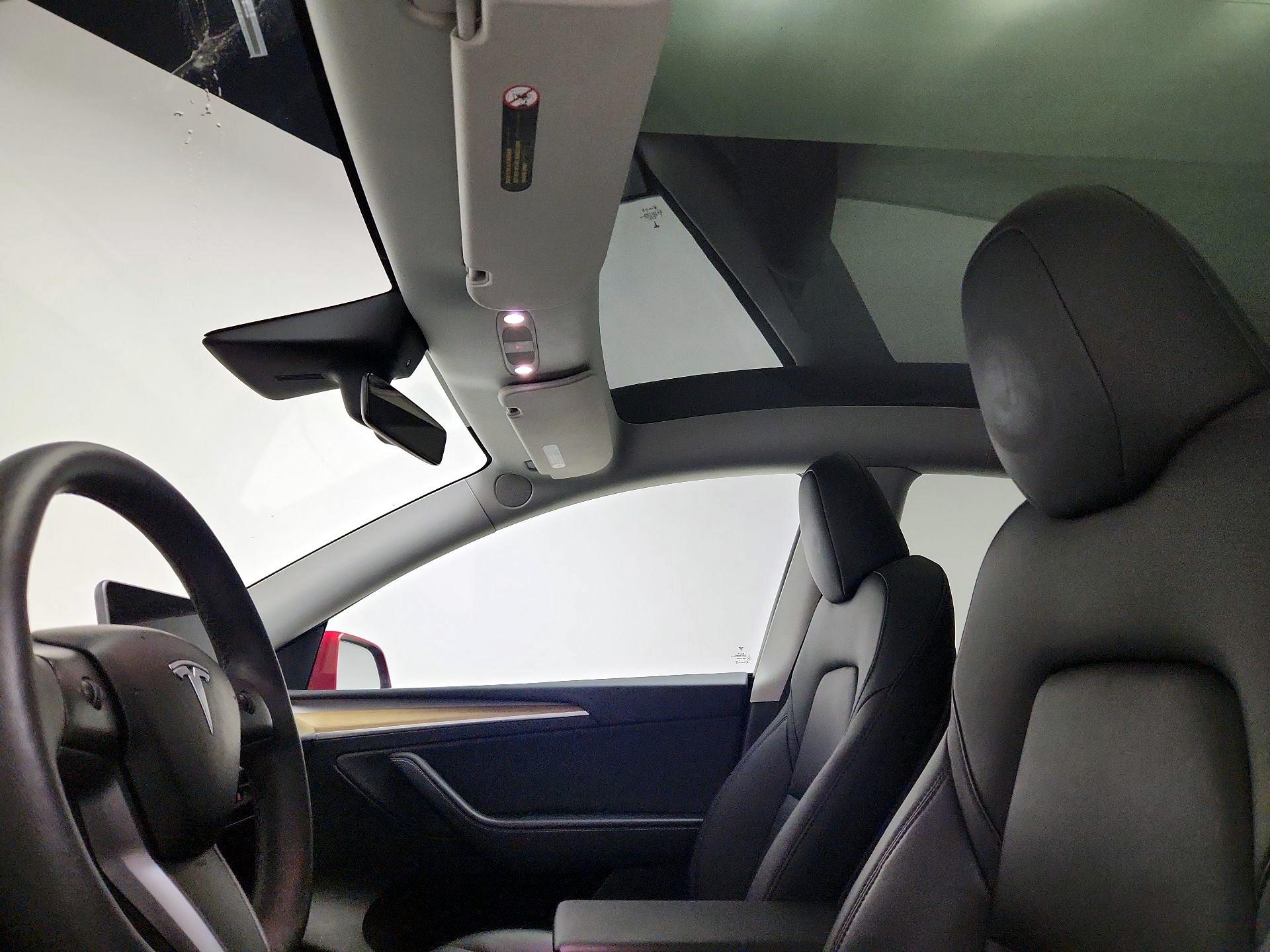 Thumbnail: 2022 Tesla Model Y - 18