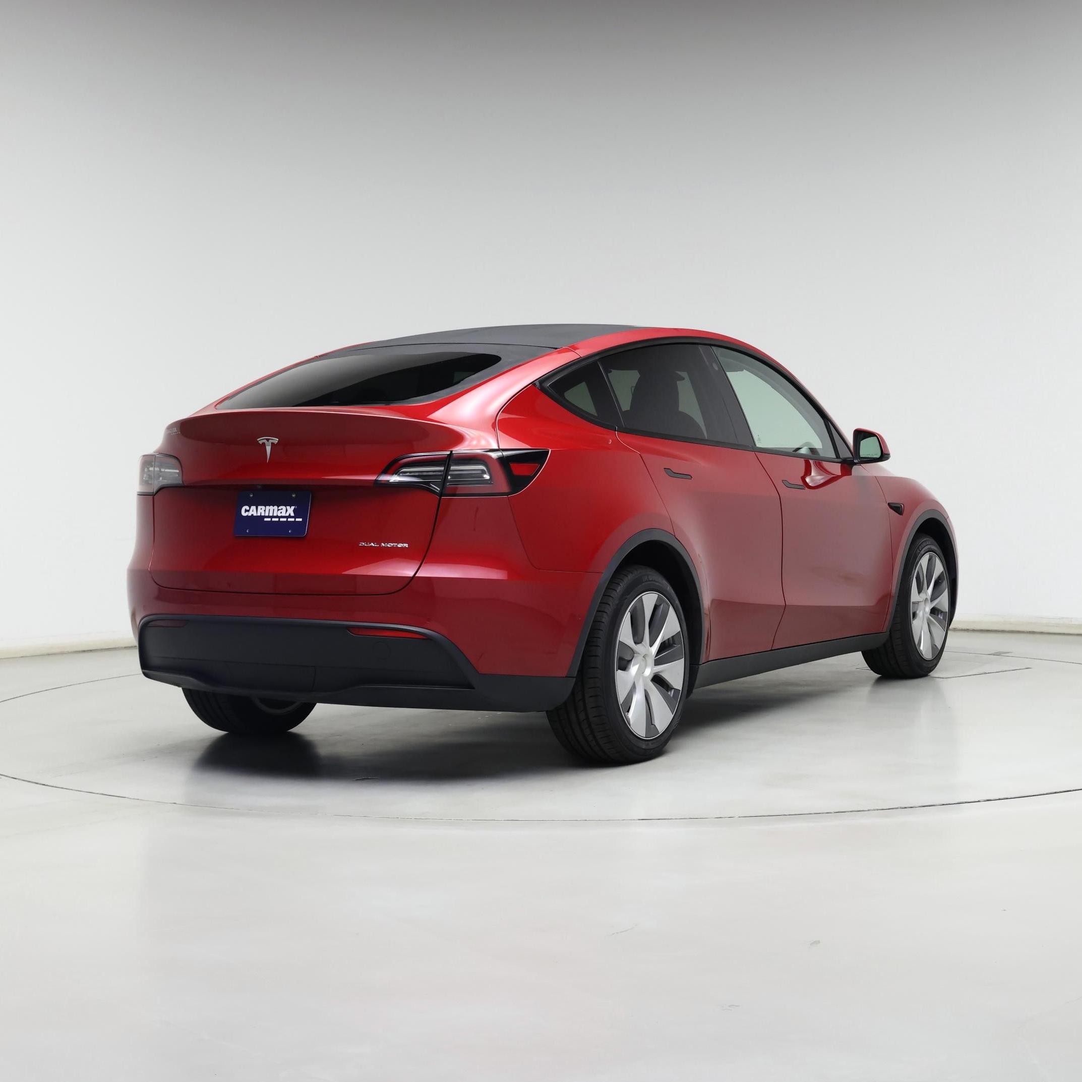 Thumbnail: 2022 Tesla Model Y - 8