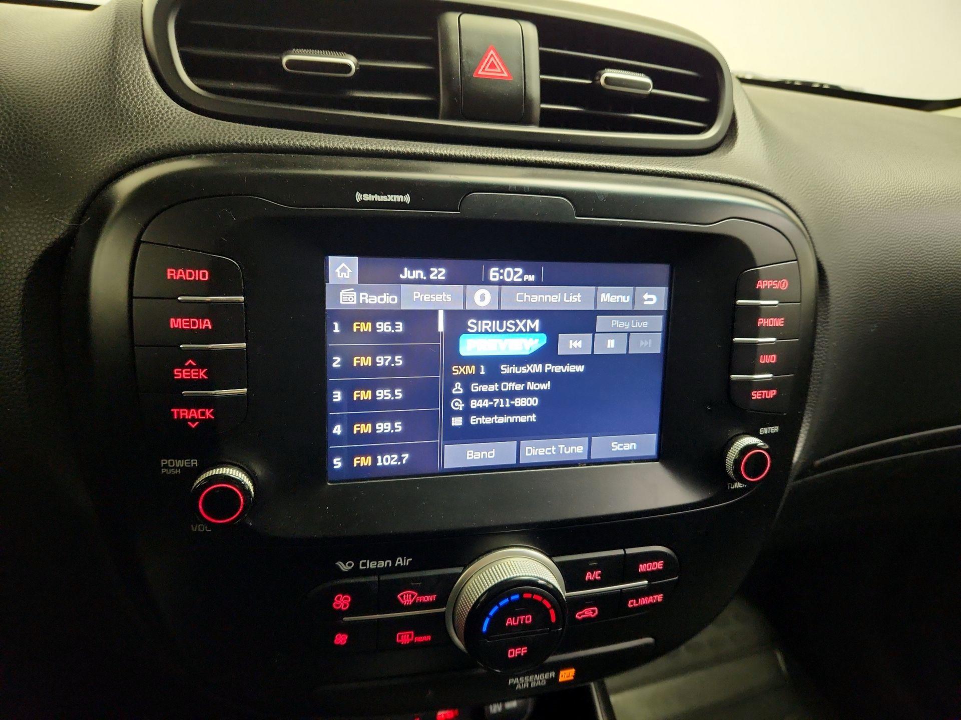 Thumbnail: 2018 Kia Soul - 15