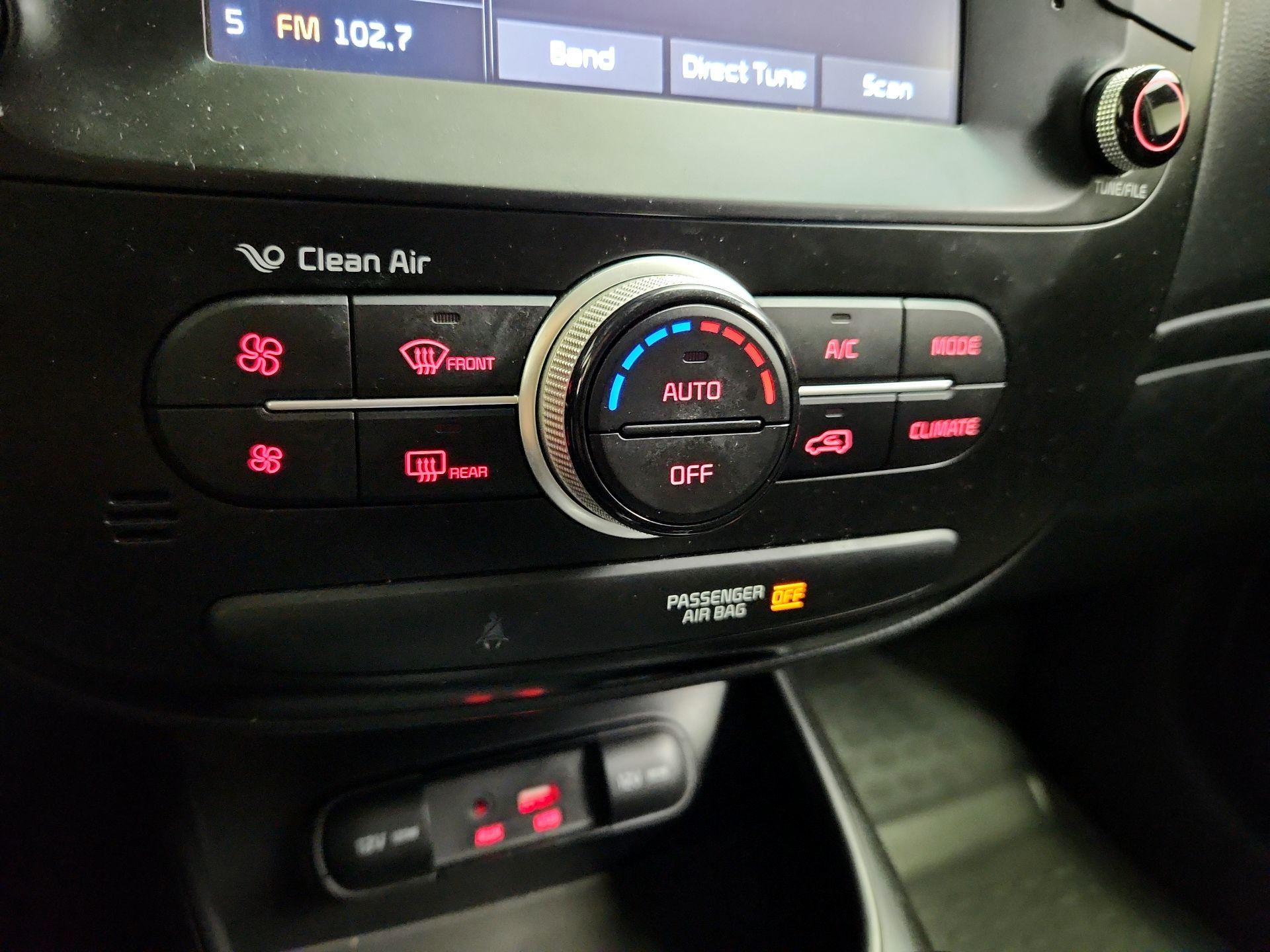Thumbnail: 2018 Kia Soul - 16