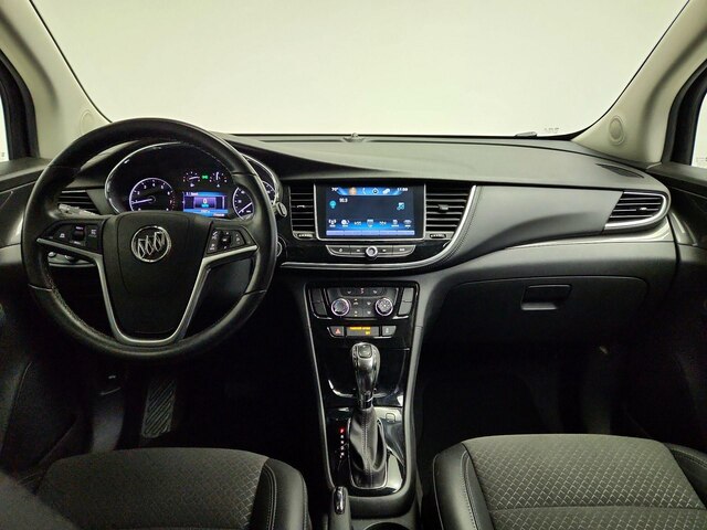 White 2021 Buick Encore Preferred FWD SUV / Crossover Front-Wheel Drive Automatic
