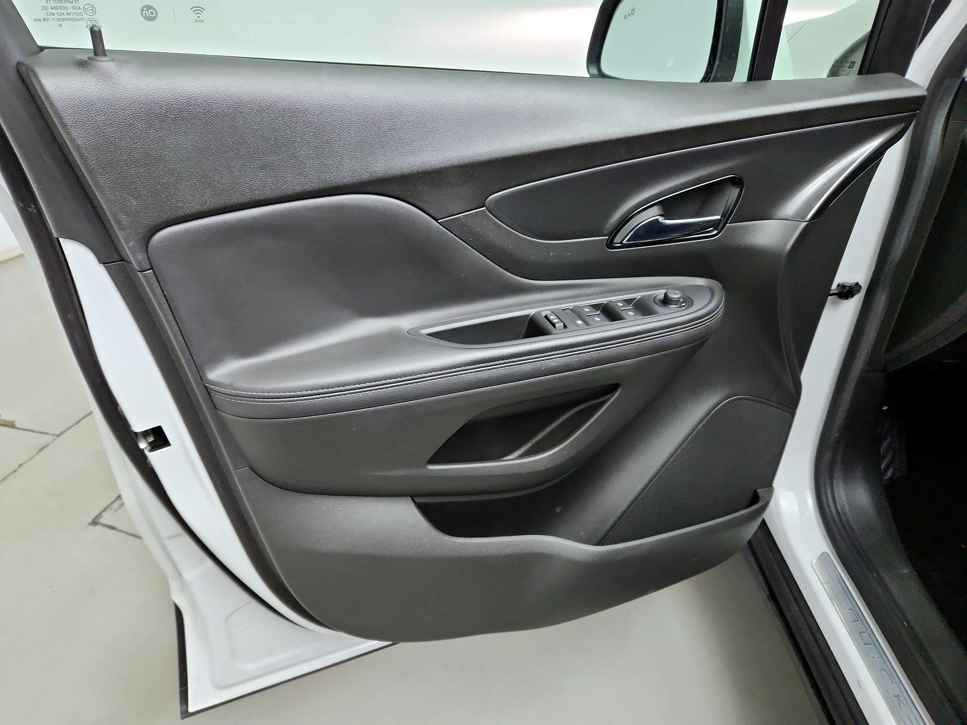Thumbnail: 2021 Buick Encore - 12