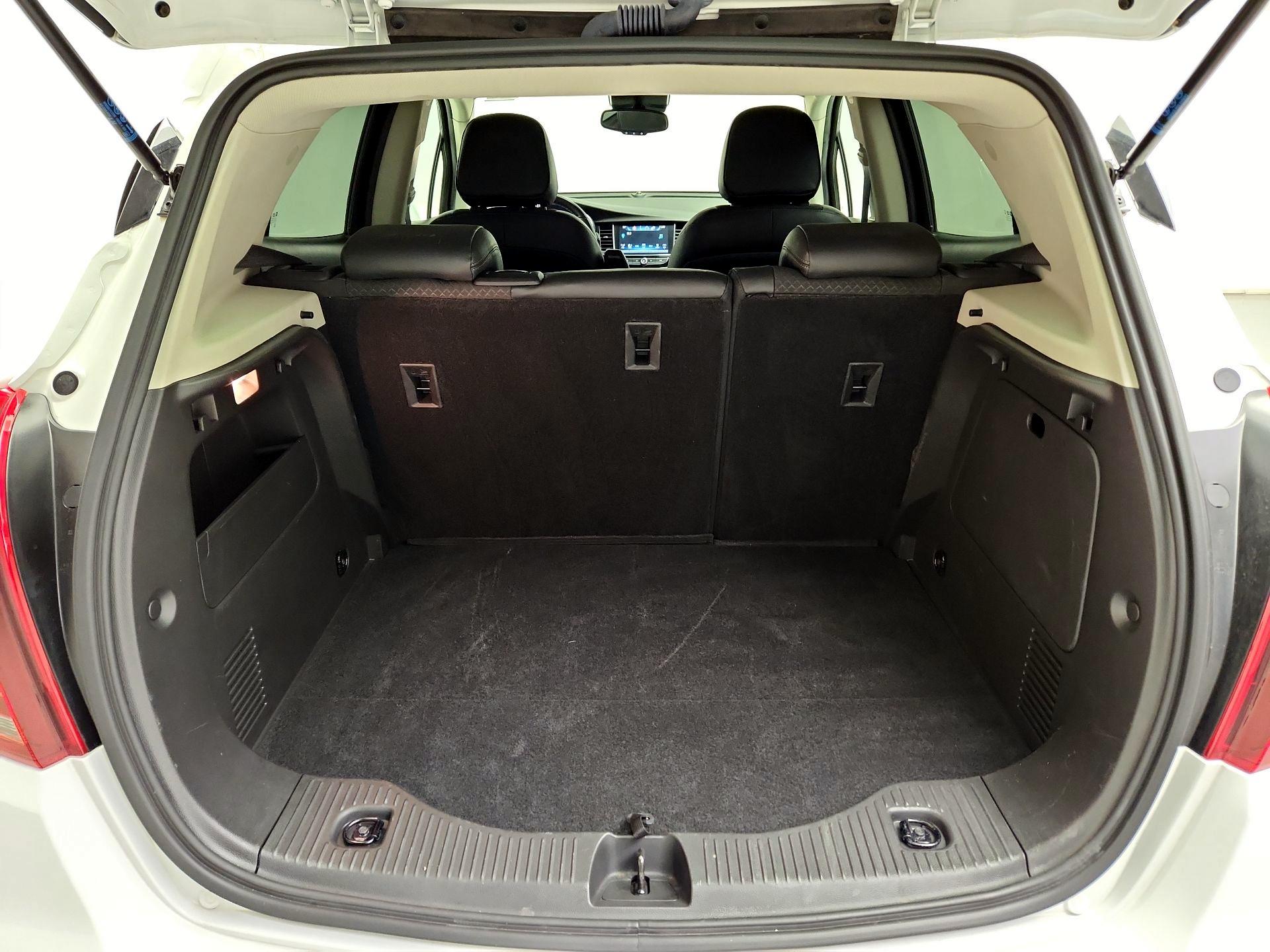 Thumbnail: 2021 Buick Encore - 20