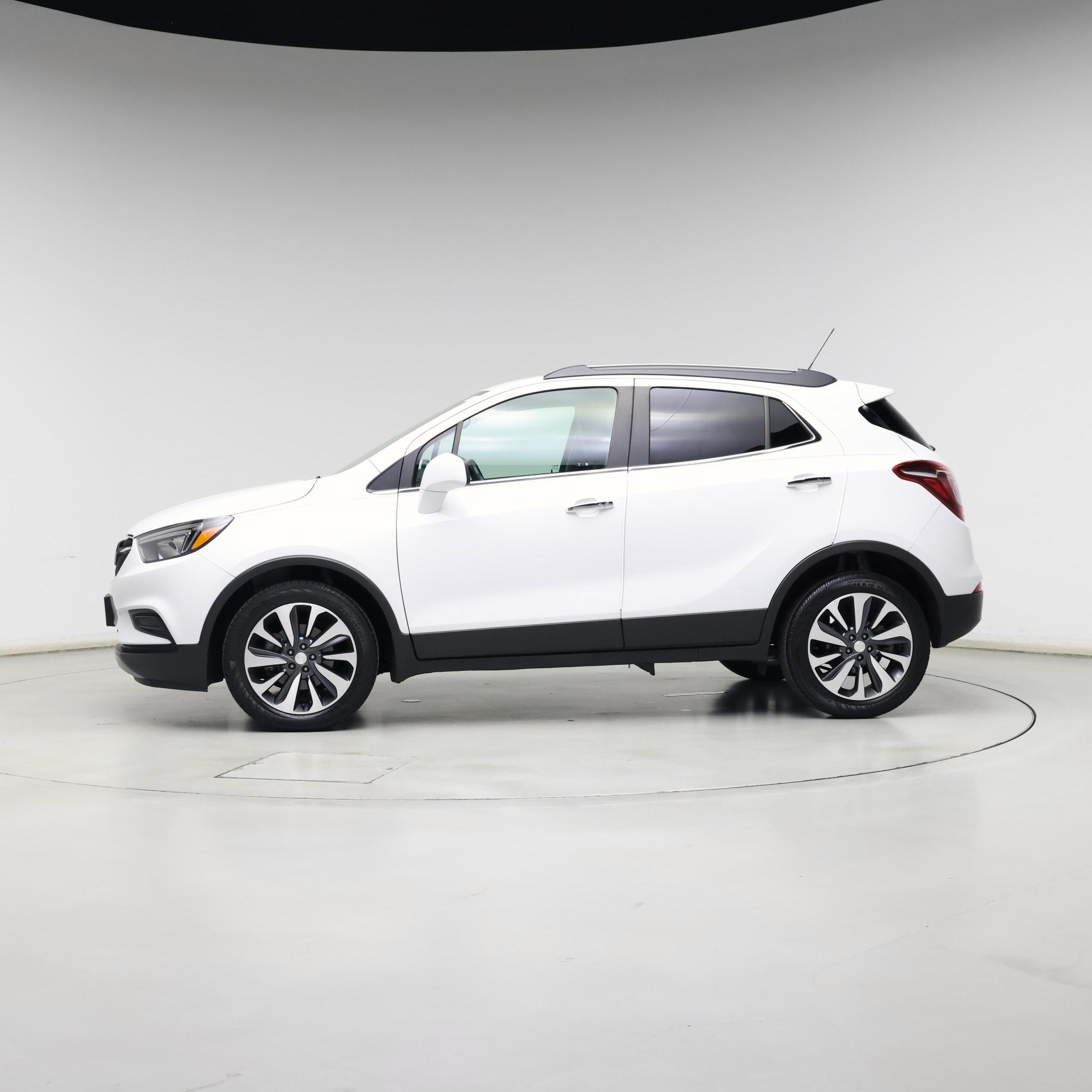 Thumbnail: 2021 Buick Encore - 3