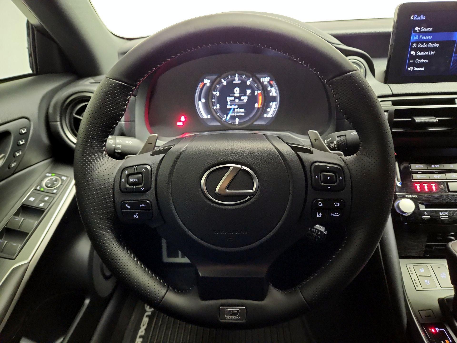 Thumbnail: 2025 Lexus IS - 10