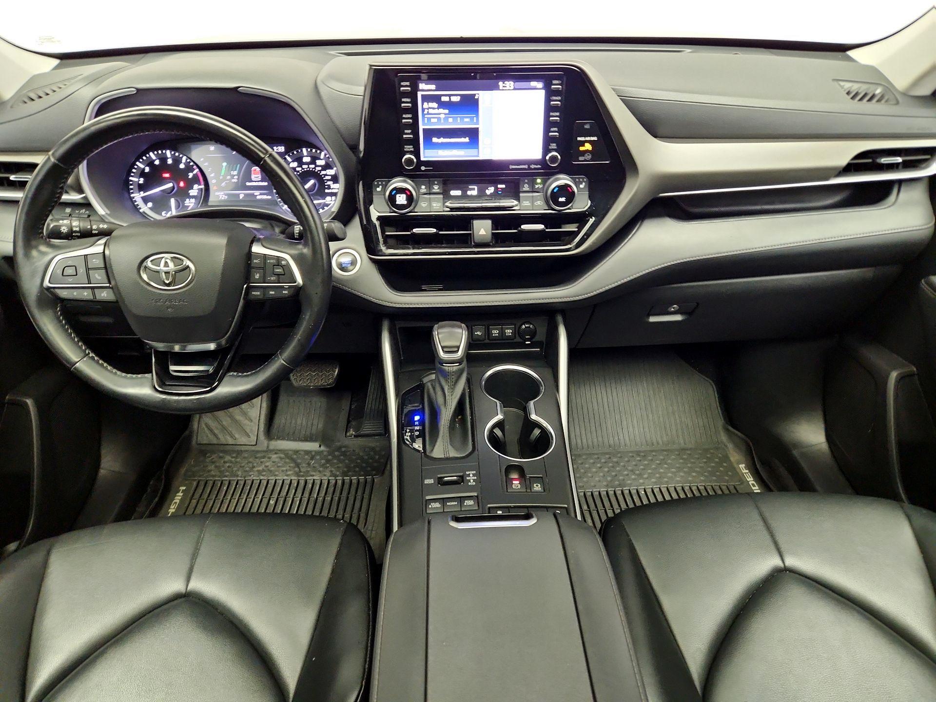 Thumbnail: 2021 Toyota Highlander - 9