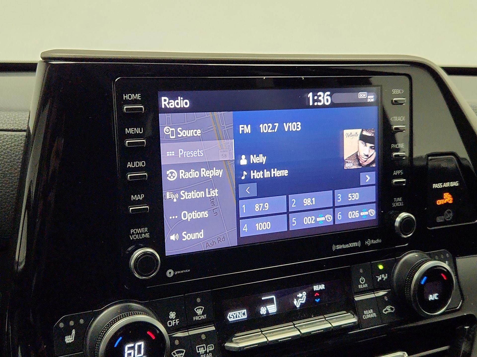 Thumbnail: 2021 Toyota Highlander - 16