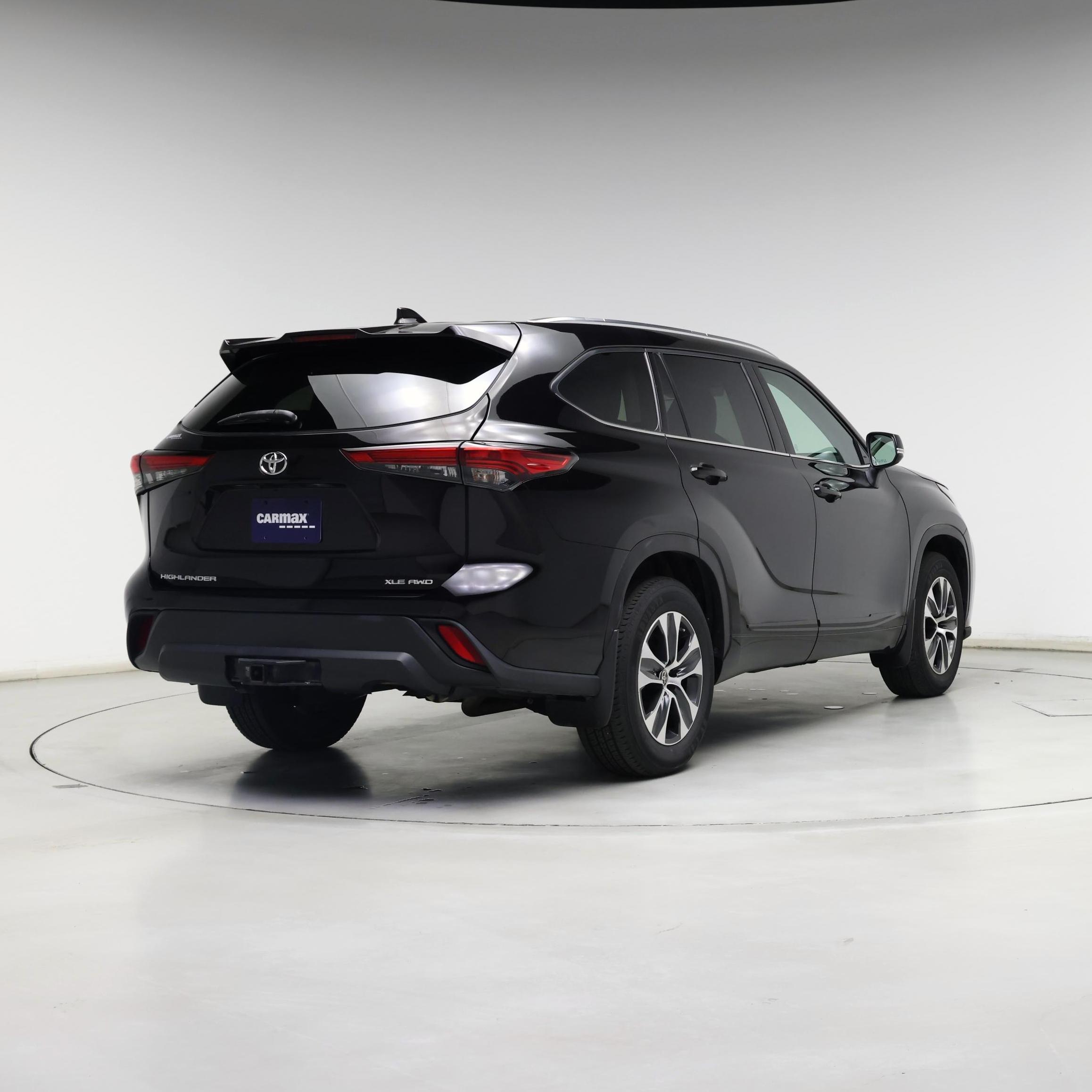 Thumbnail: 2021 Toyota Highlander - 8