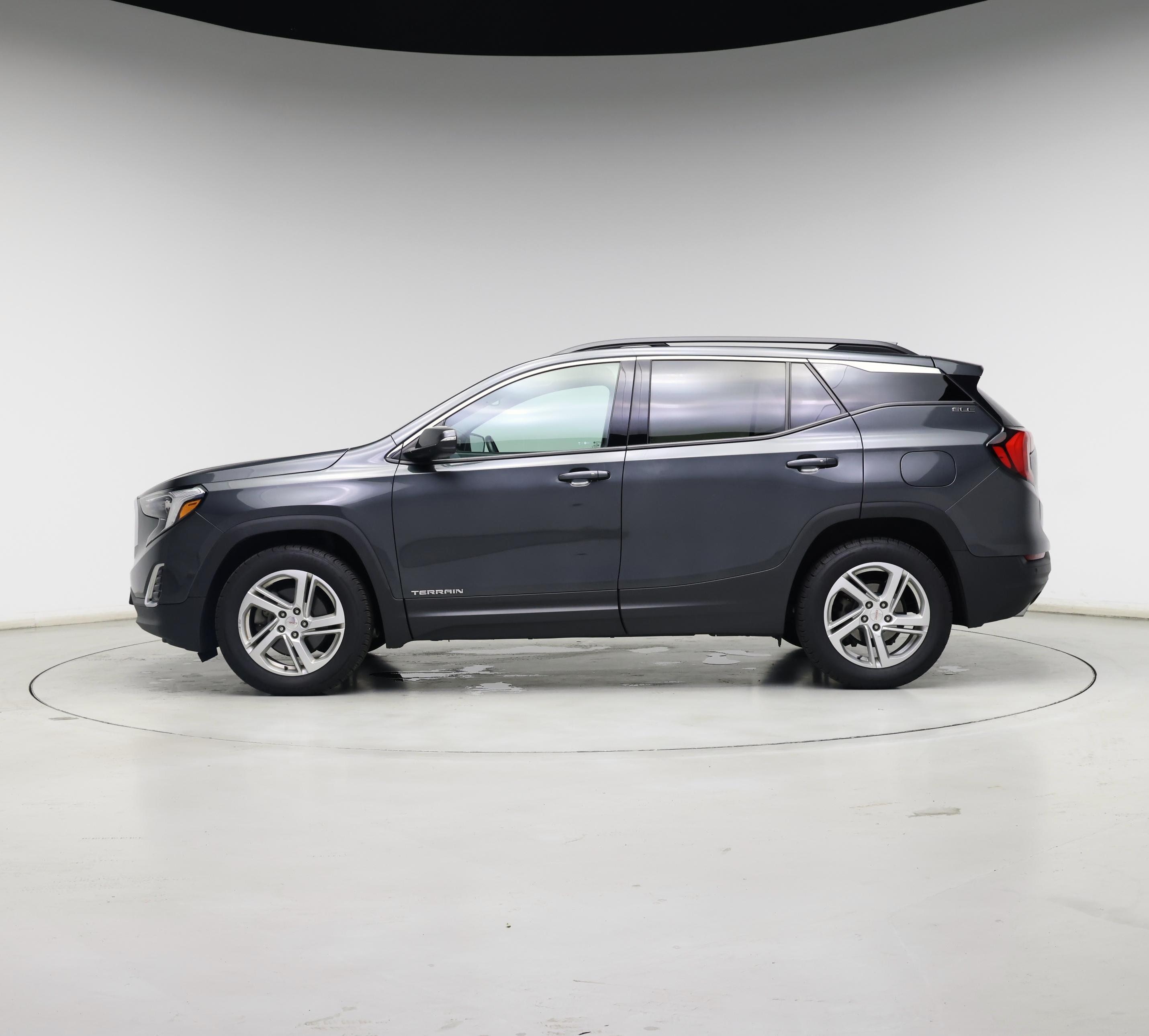 Thumbnail: 2018 GMC Terrain - 3