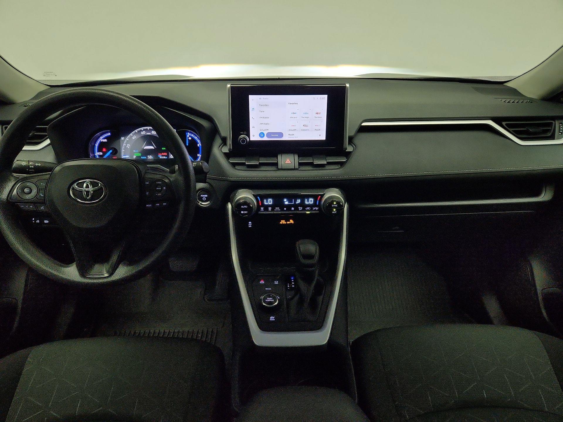 Thumbnail: 2024 Toyota RAV4 - 9