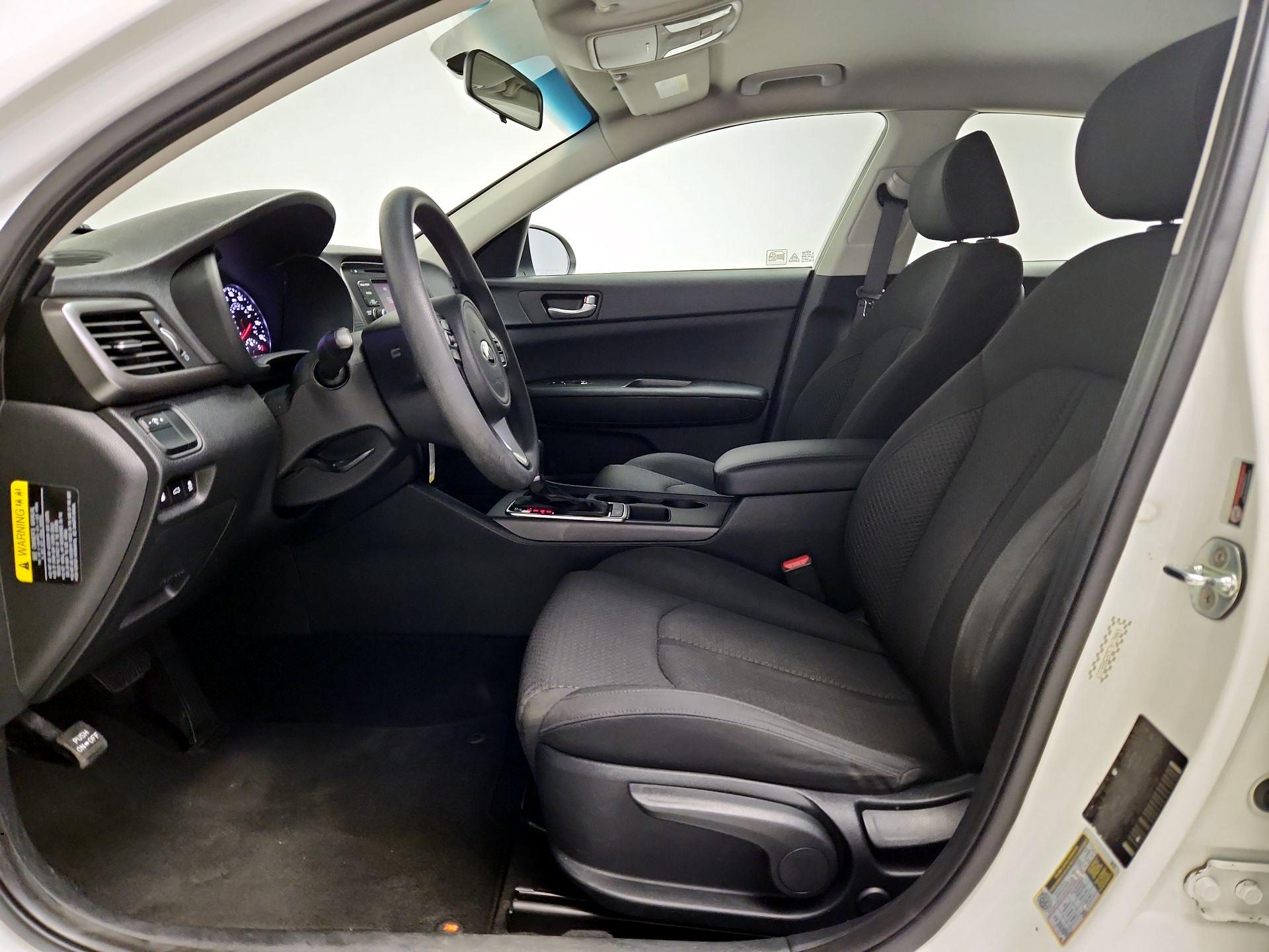 Thumbnail: 2016 Kia Optima - 11