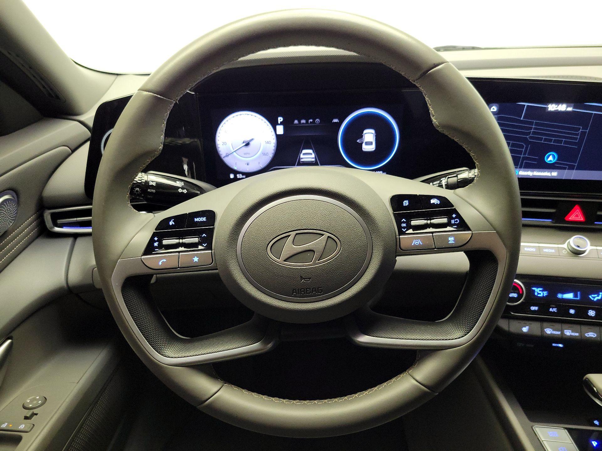 Thumbnail: 2025 Hyundai Elantra - 10