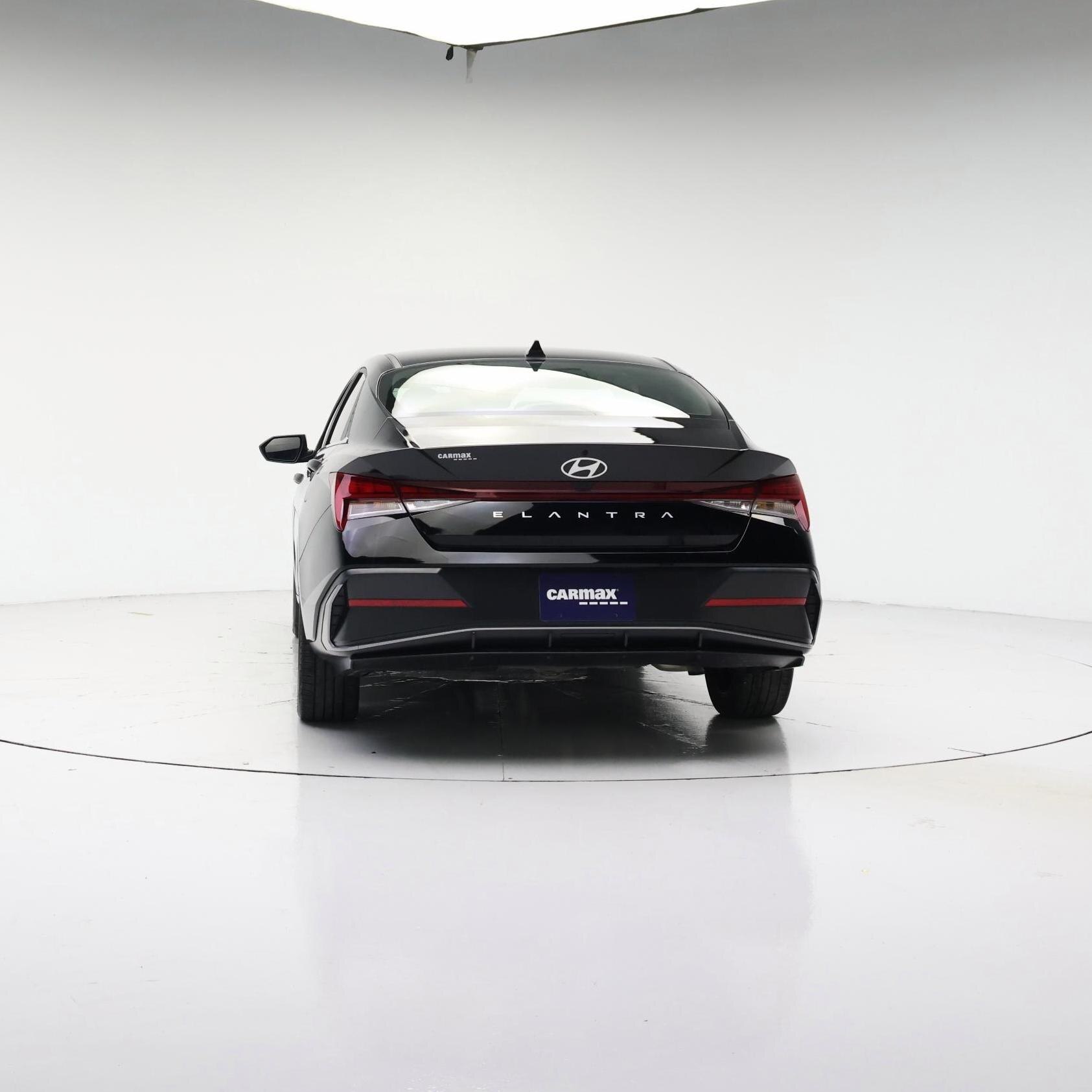 Thumbnail: 2025 Hyundai Elantra - 6