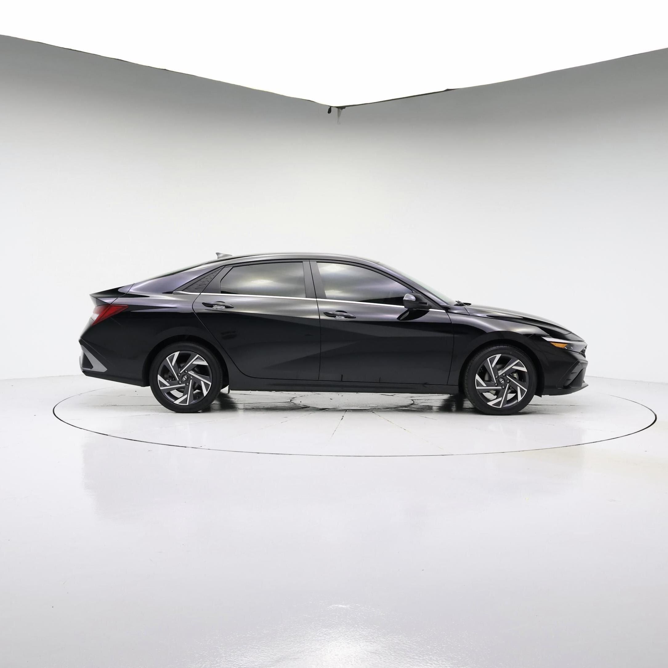 Thumbnail: 2025 Hyundai Elantra - 7