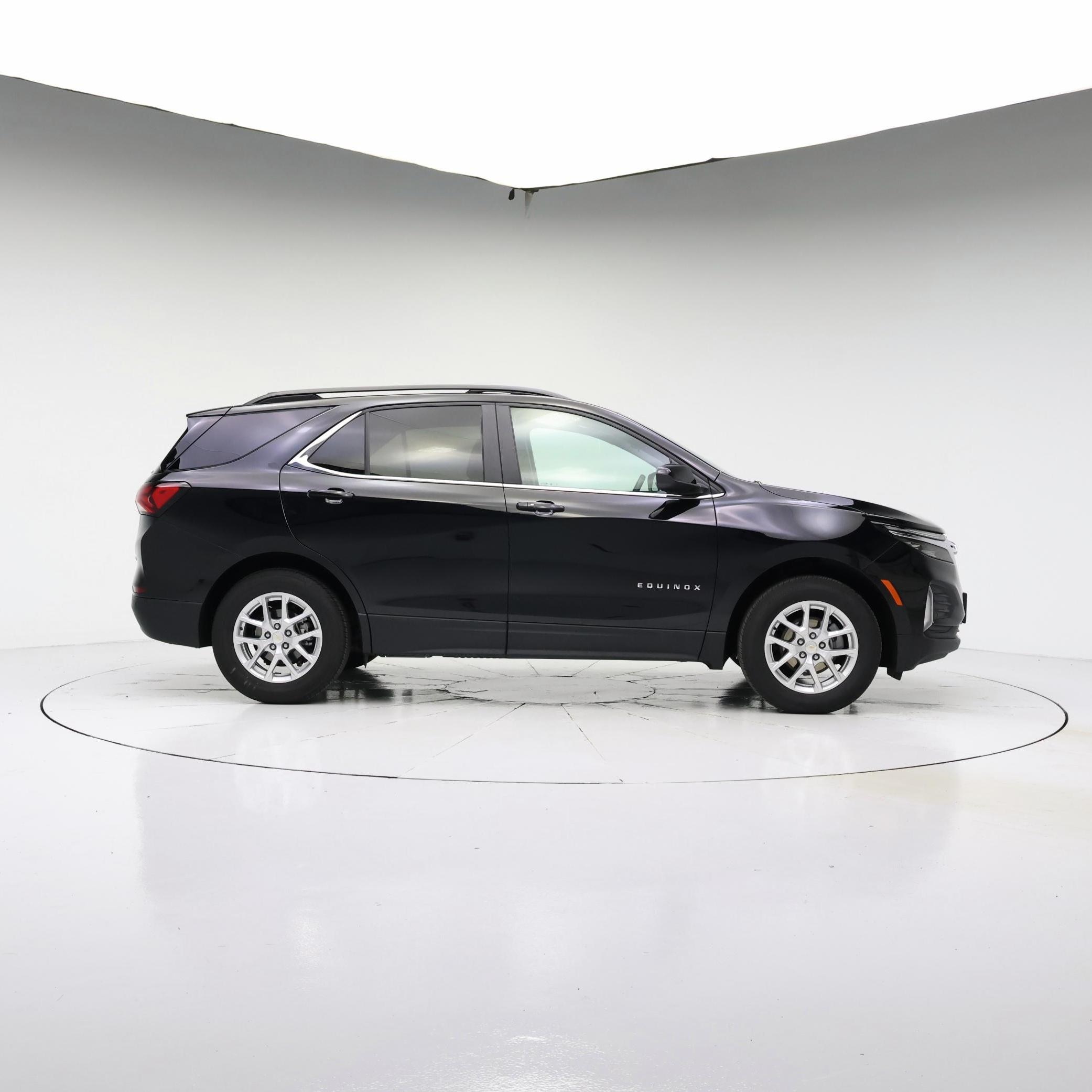 Thumbnail: 2024 Chevrolet Equinox - 7