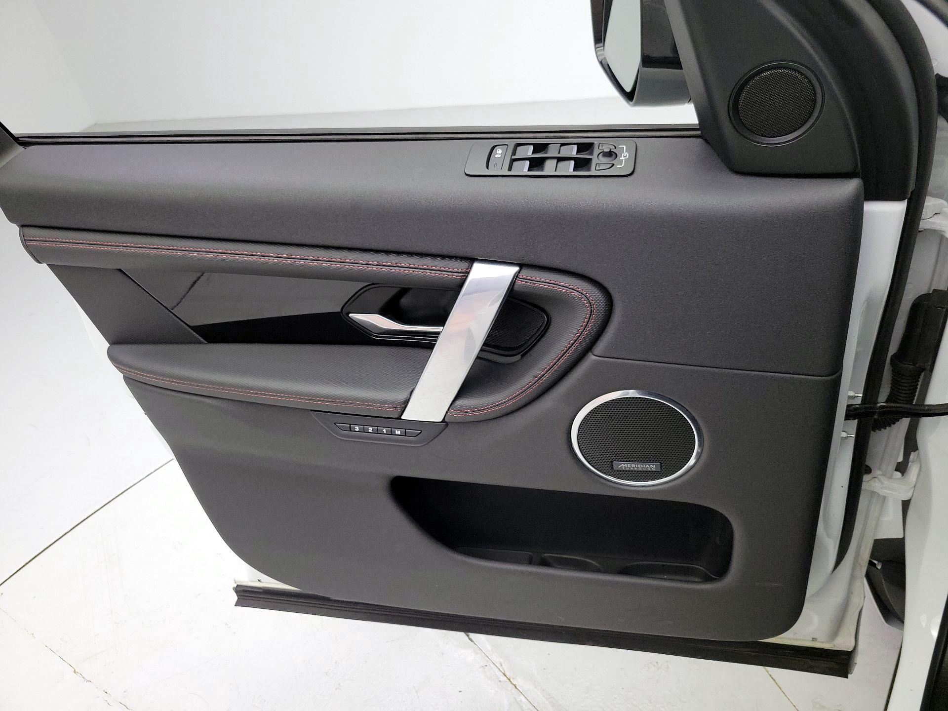 Thumbnail: 2023 Land Rover Discovery Sport - 12