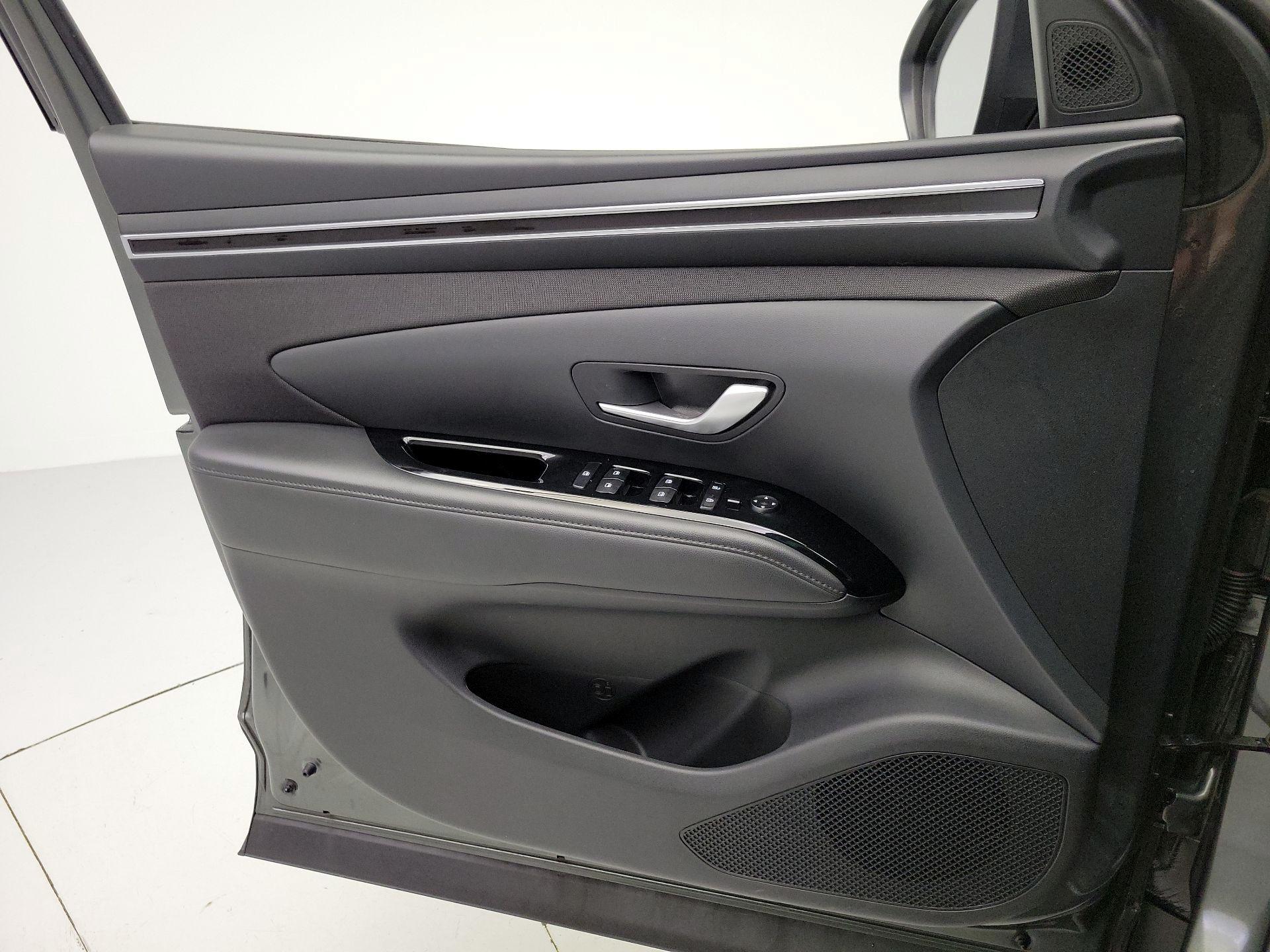Thumbnail: 2024 Hyundai Tucson - 12