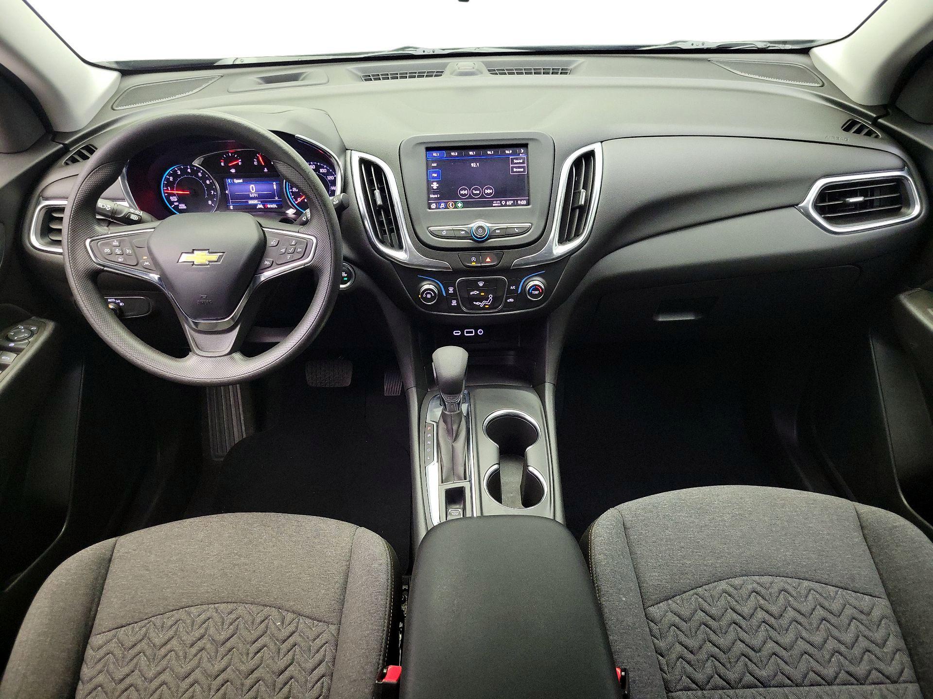 Thumbnail: 2023 Chevrolet Equinox - 9