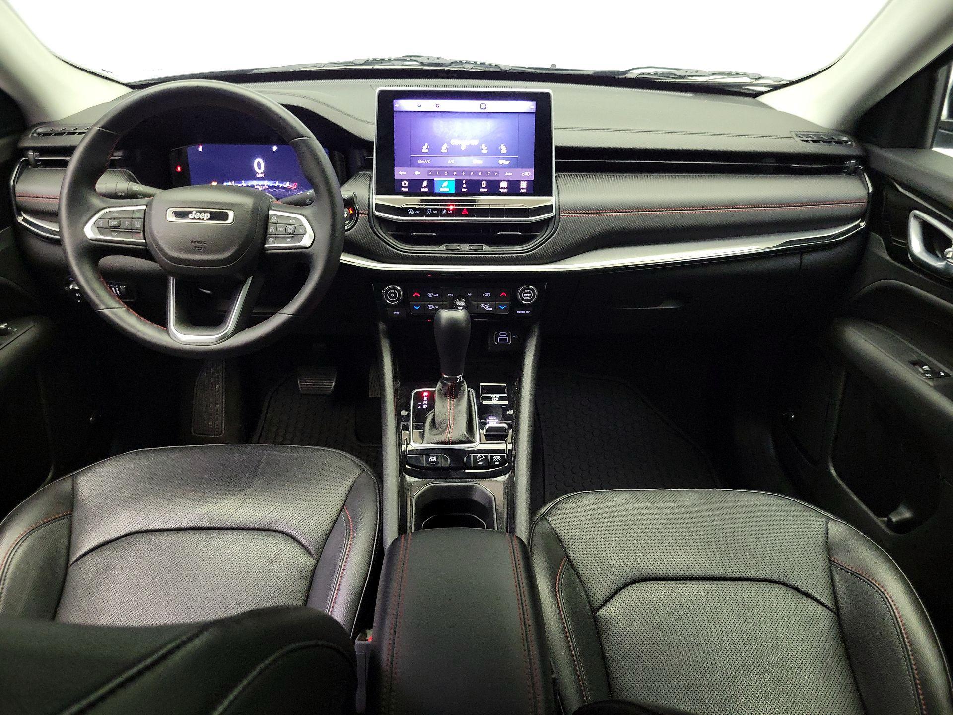 Thumbnail: 2022 Jeep Compass - 9