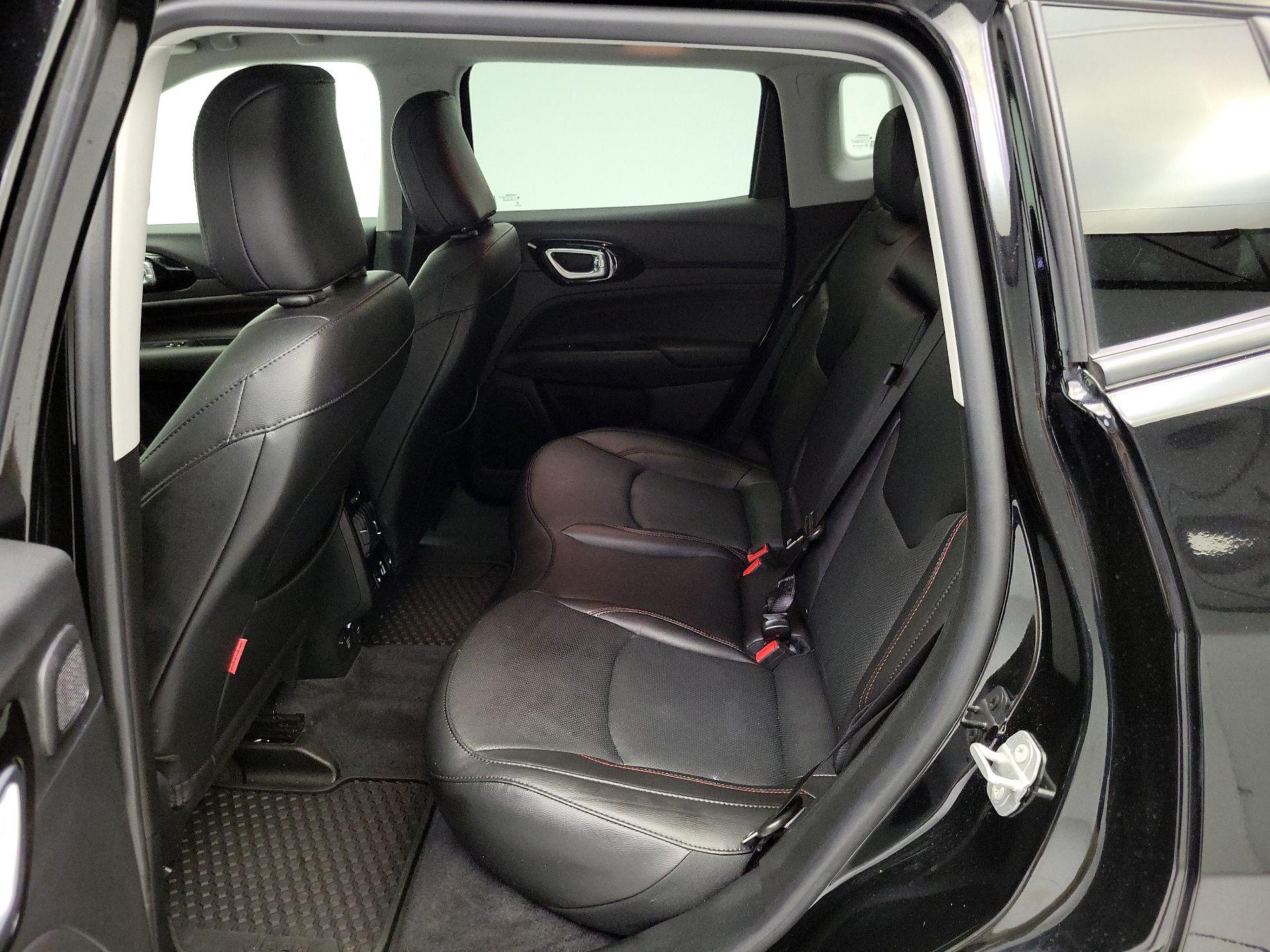 Thumbnail: 2022 Jeep Compass - 20