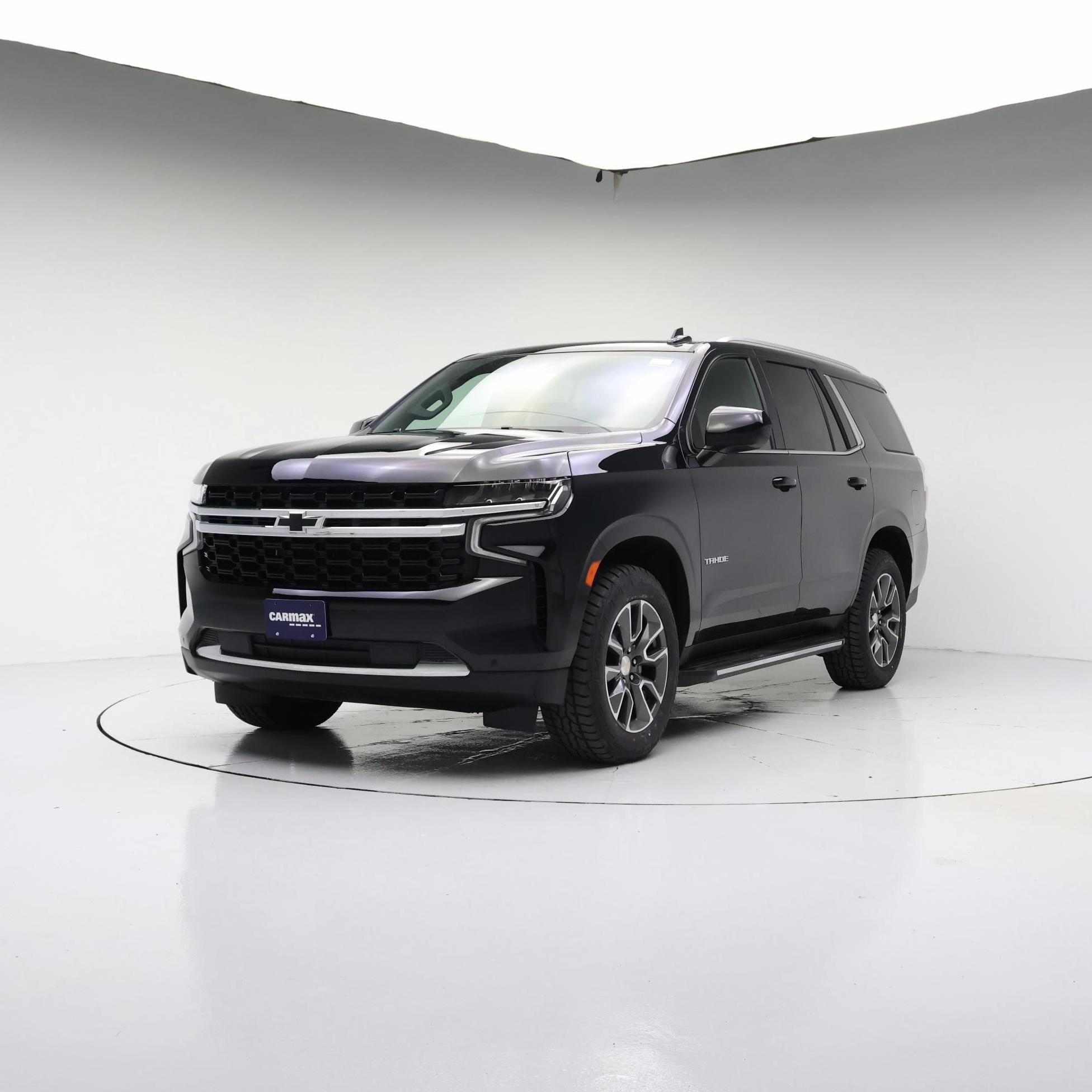Thumbnail: 2023 Chevrolet Tahoe - 4