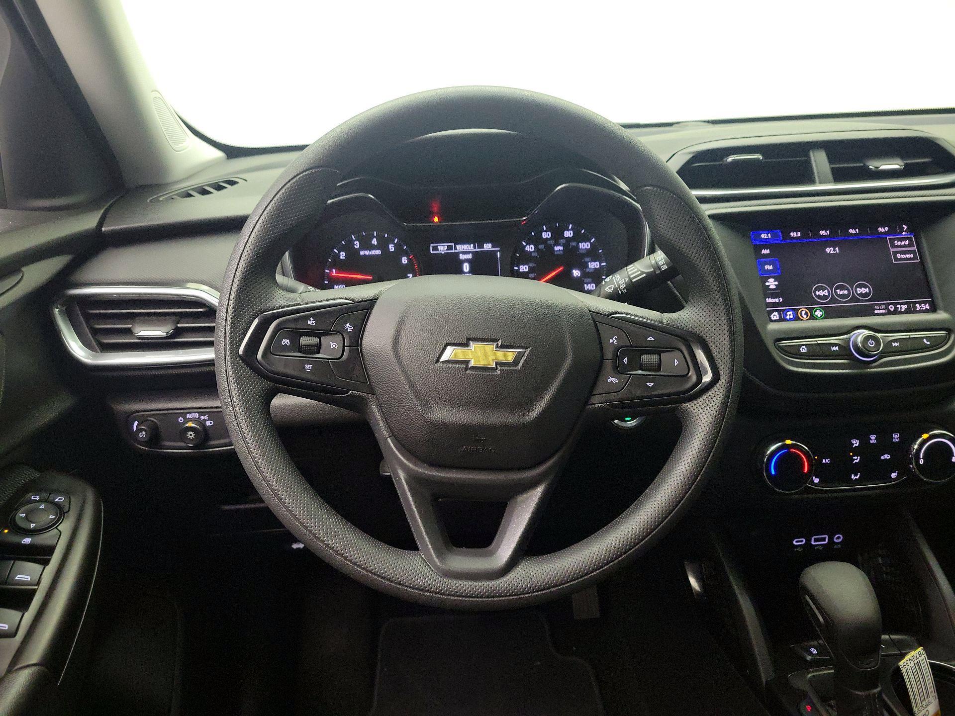 Thumbnail: 2023 Chevrolet TrailBlazer - 10