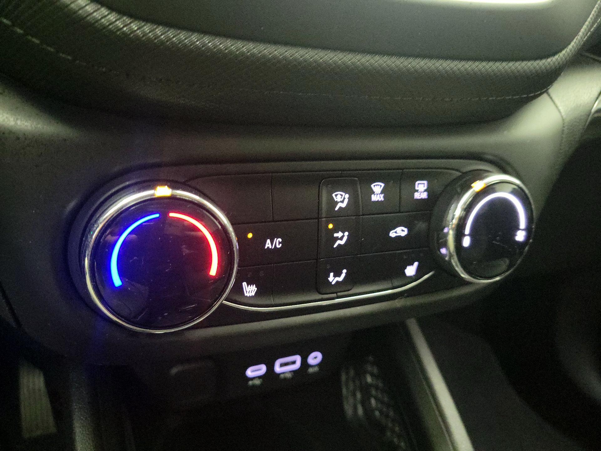 Thumbnail: 2023 Chevrolet TrailBlazer - 16
