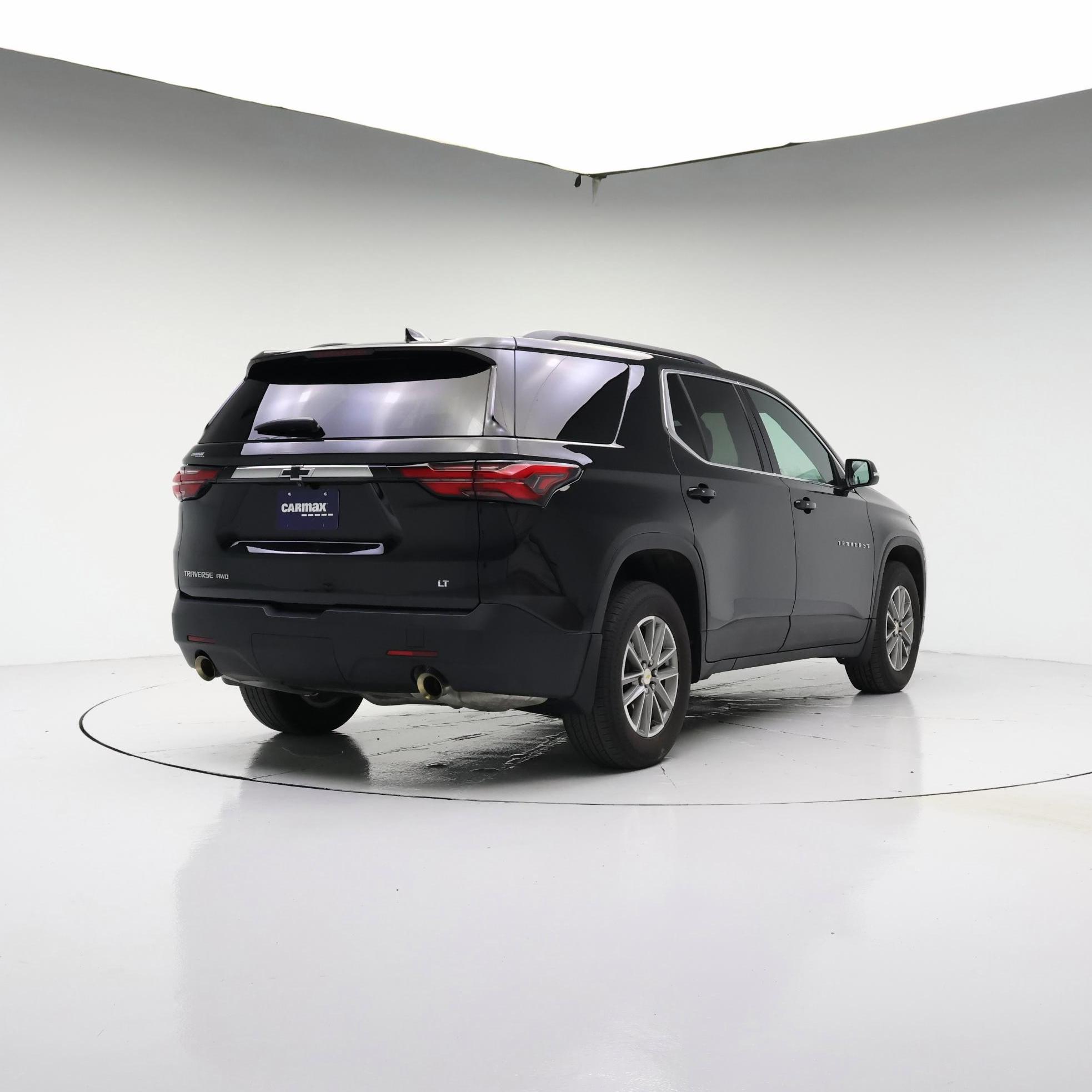 Thumbnail: 2023 Chevrolet Traverse - 8