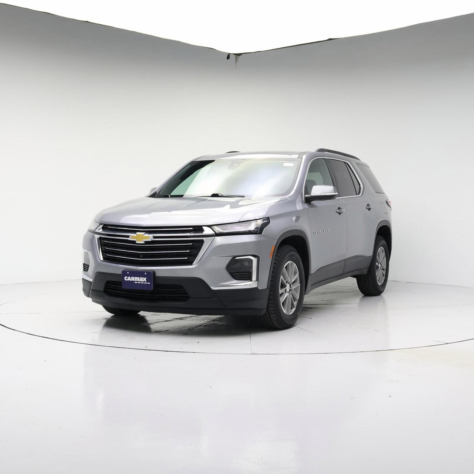 Thumbnail: 2023 Chevrolet Traverse - 4