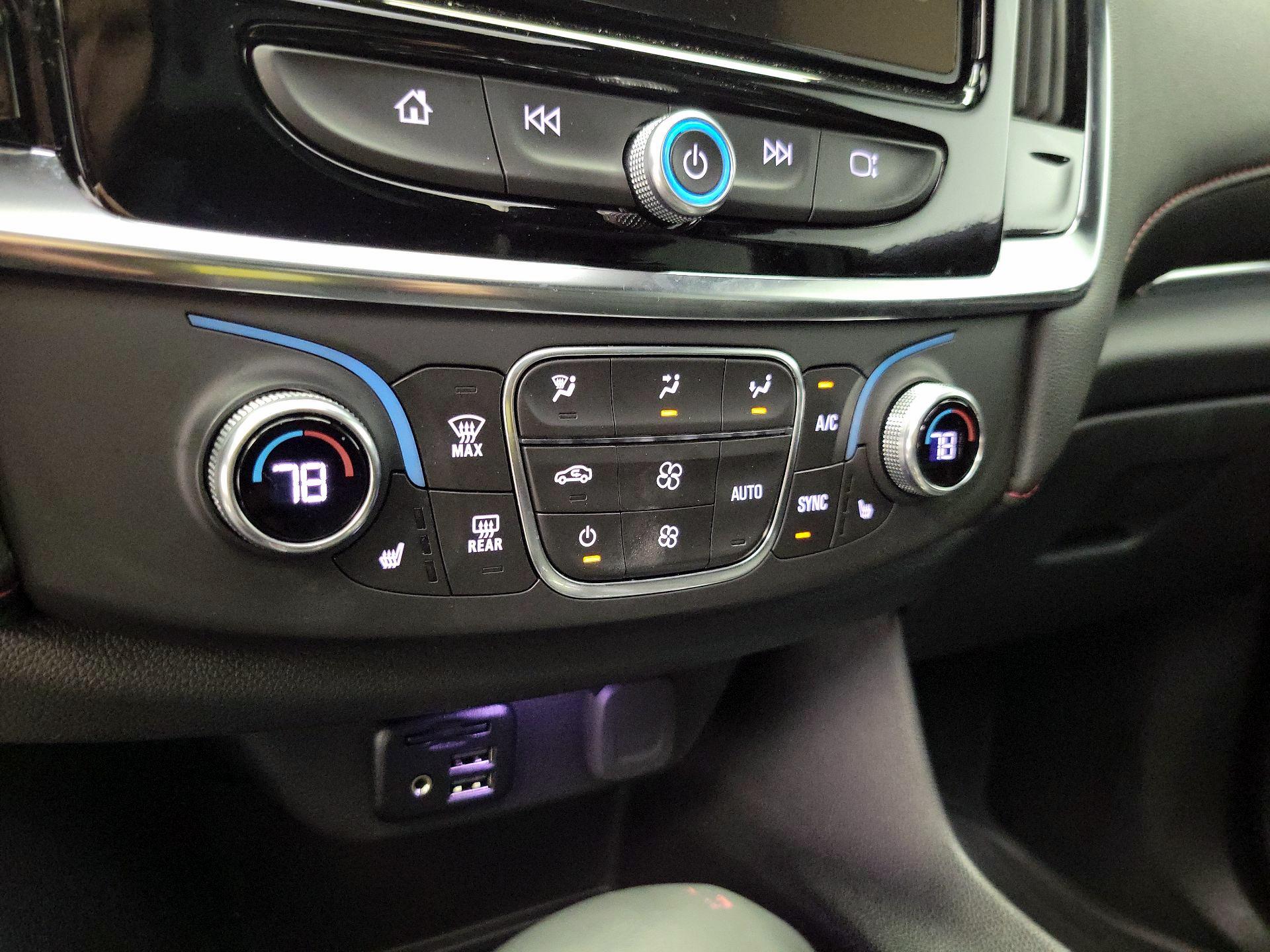 Thumbnail: 2023 Chevrolet Traverse - 17