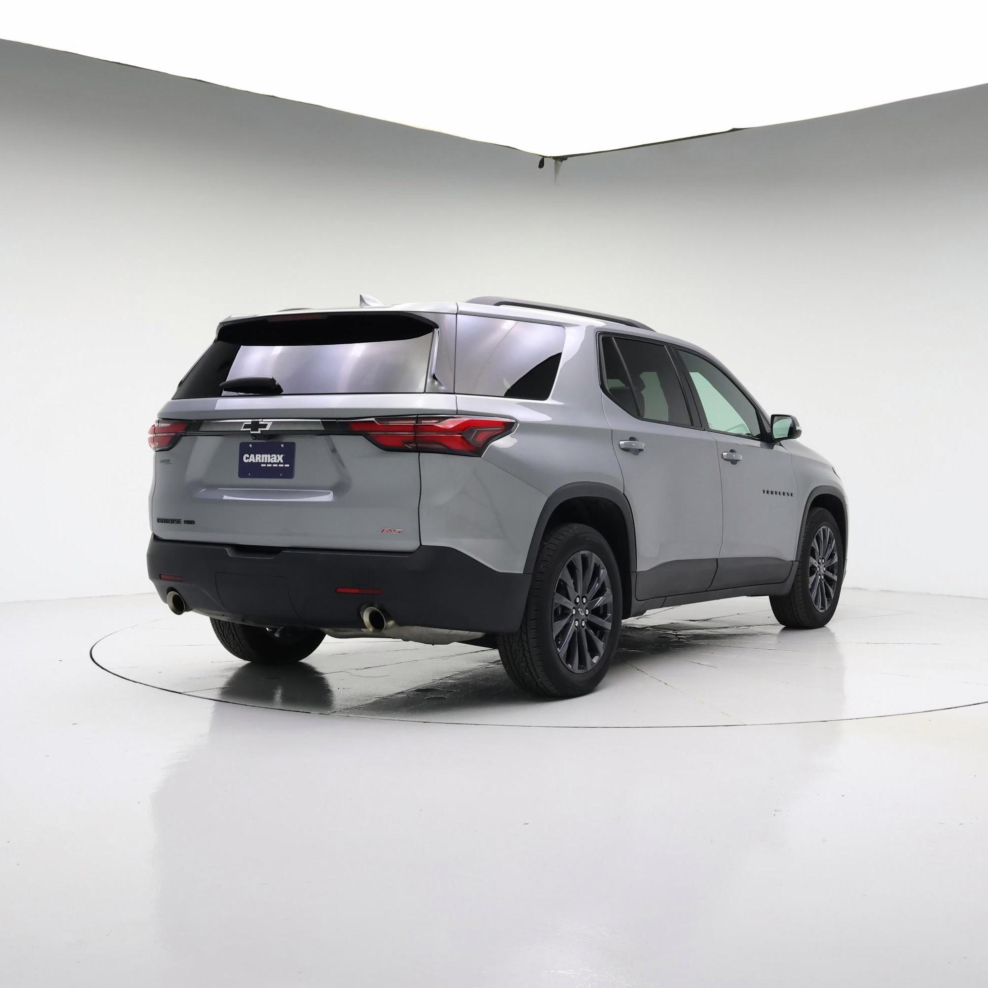Thumbnail: 2023 Chevrolet Traverse - 8