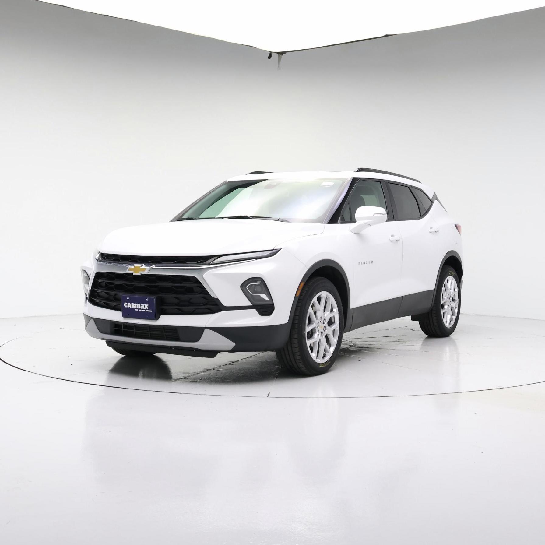 Thumbnail: 2023 Chevrolet Blazer - 4
