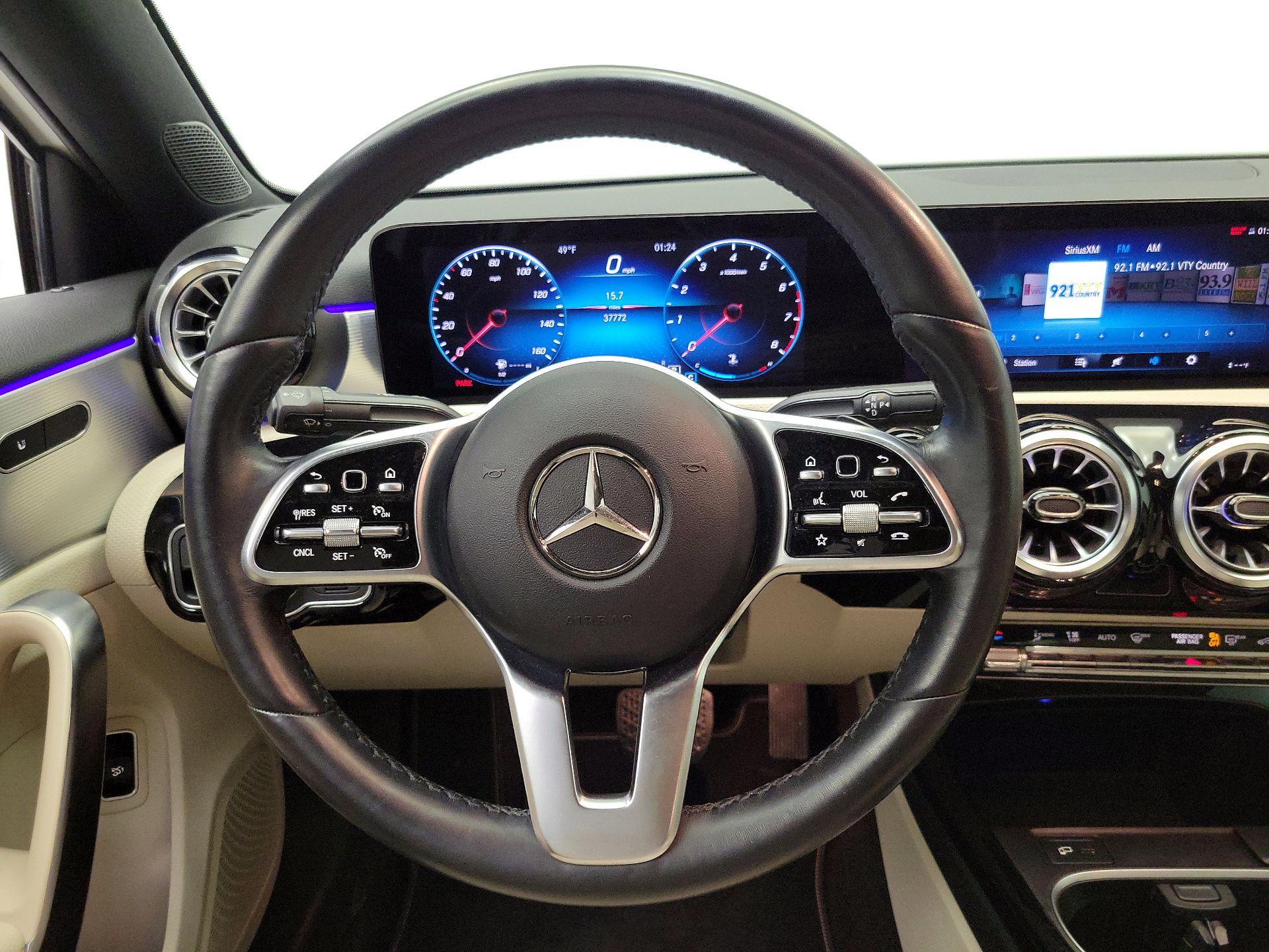 Thumbnail: 2022 Mercedes-Benz A-Class - 10