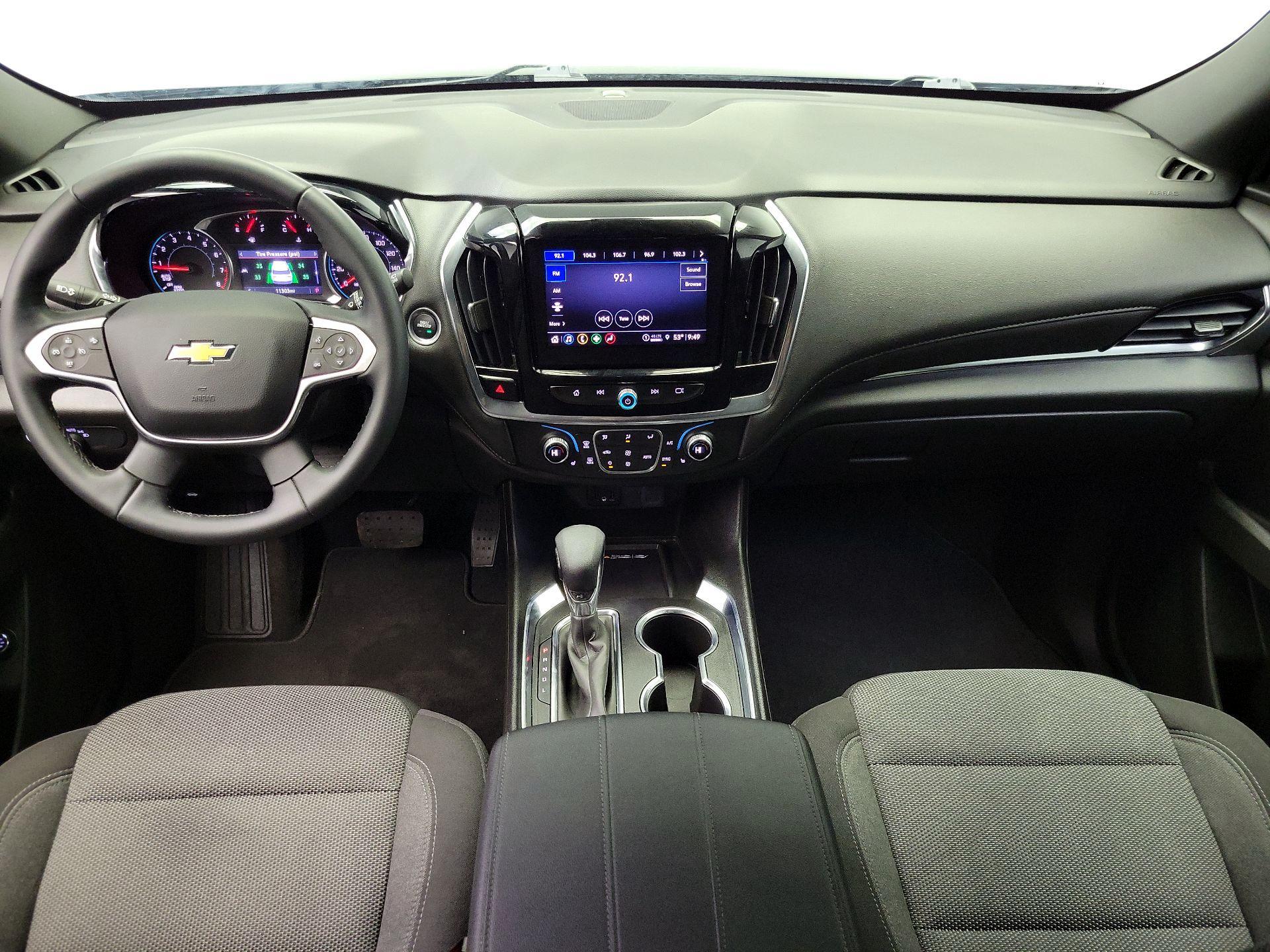 Thumbnail: 2023 Chevrolet Traverse - 9