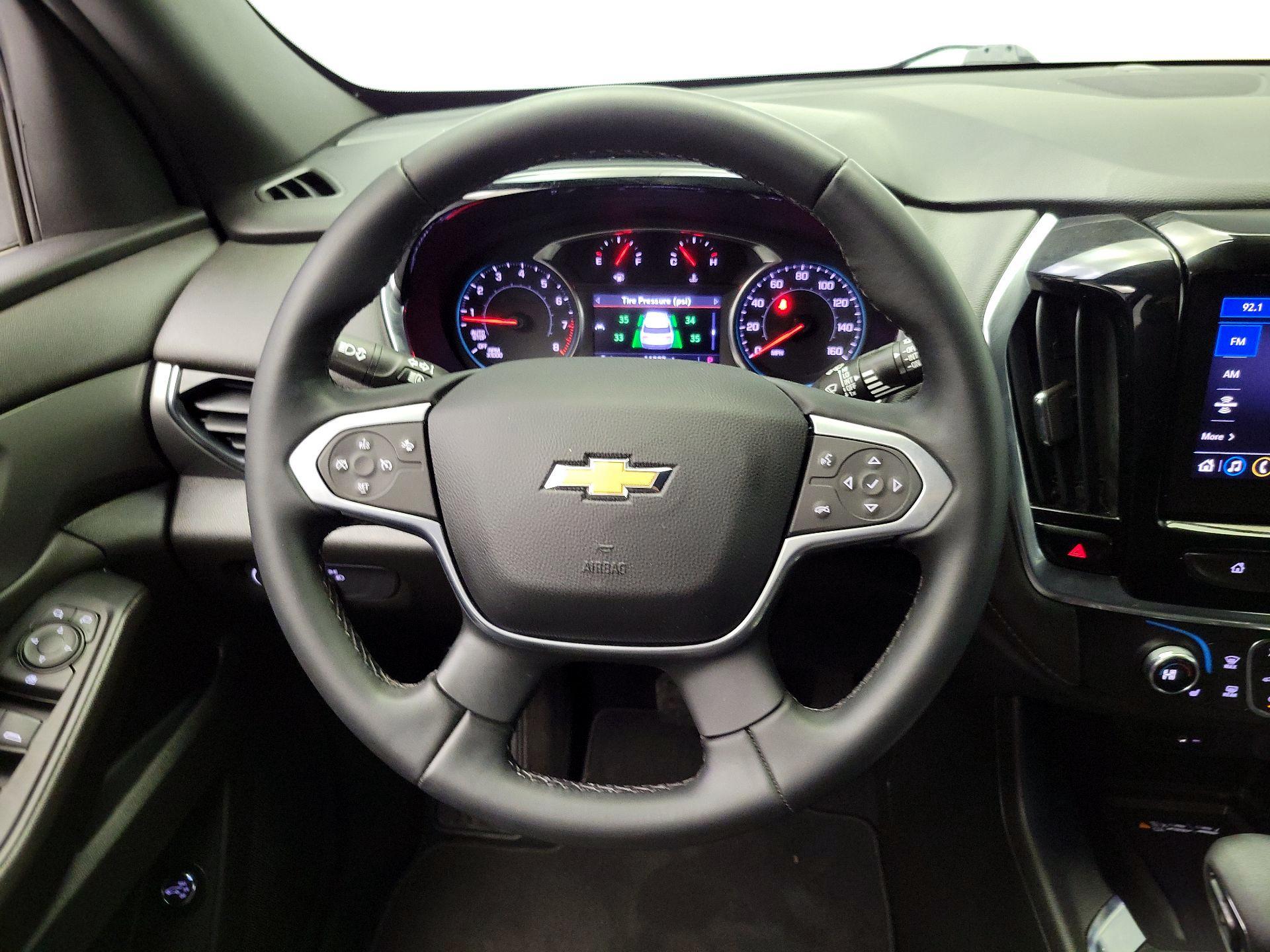 Thumbnail: 2023 Chevrolet Traverse - 10