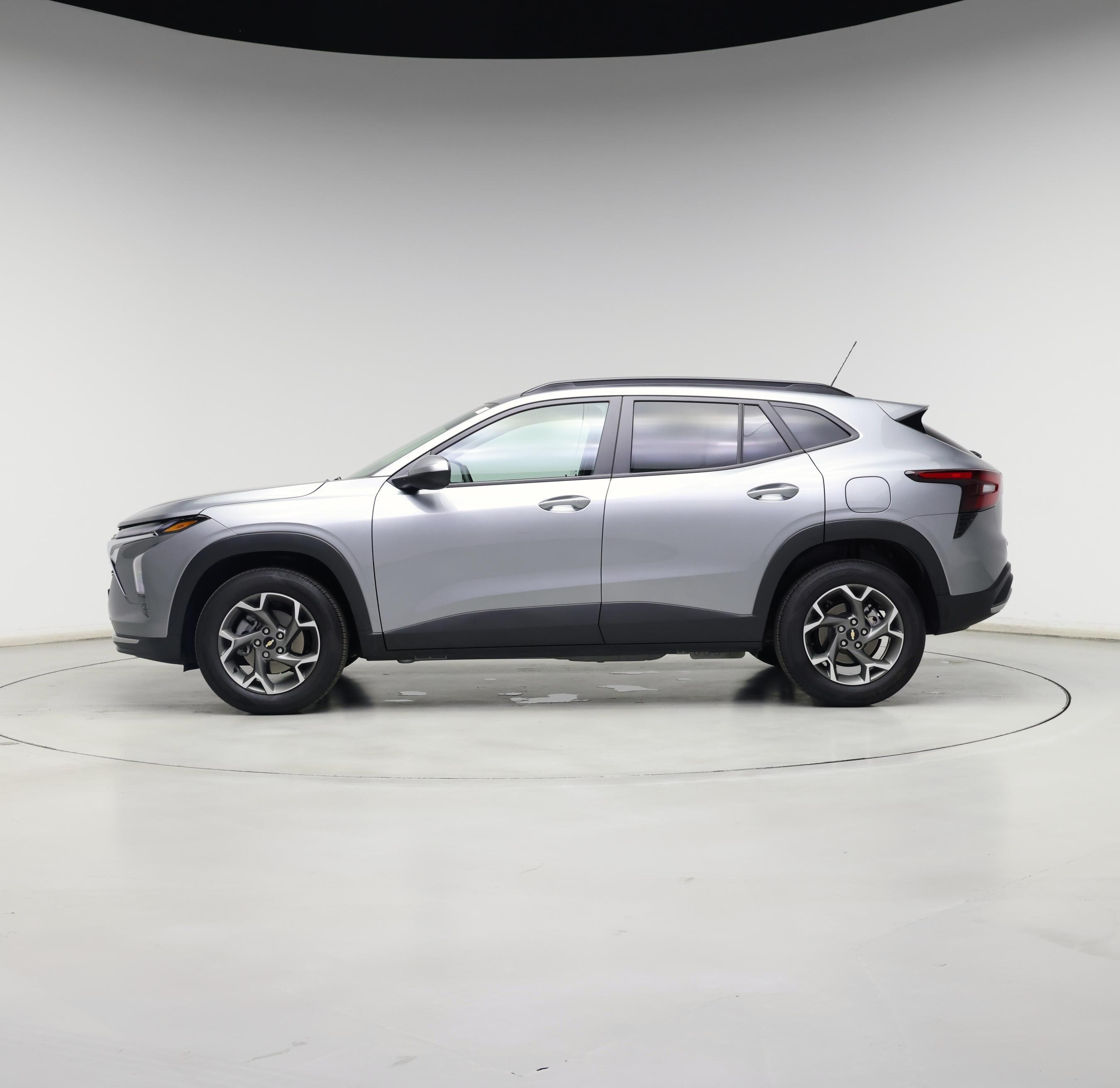 Thumbnail: 2025 Chevrolet Trax - 3