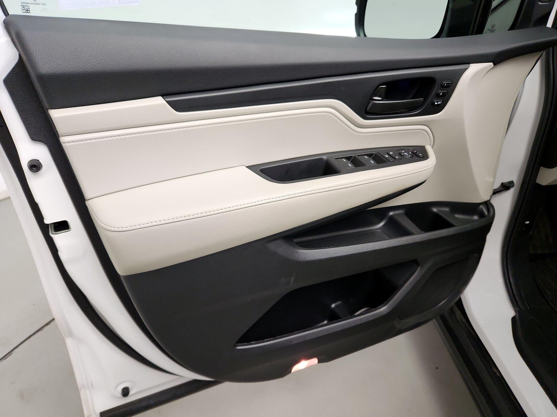Thumbnail: 2025 Honda Odyssey - 12