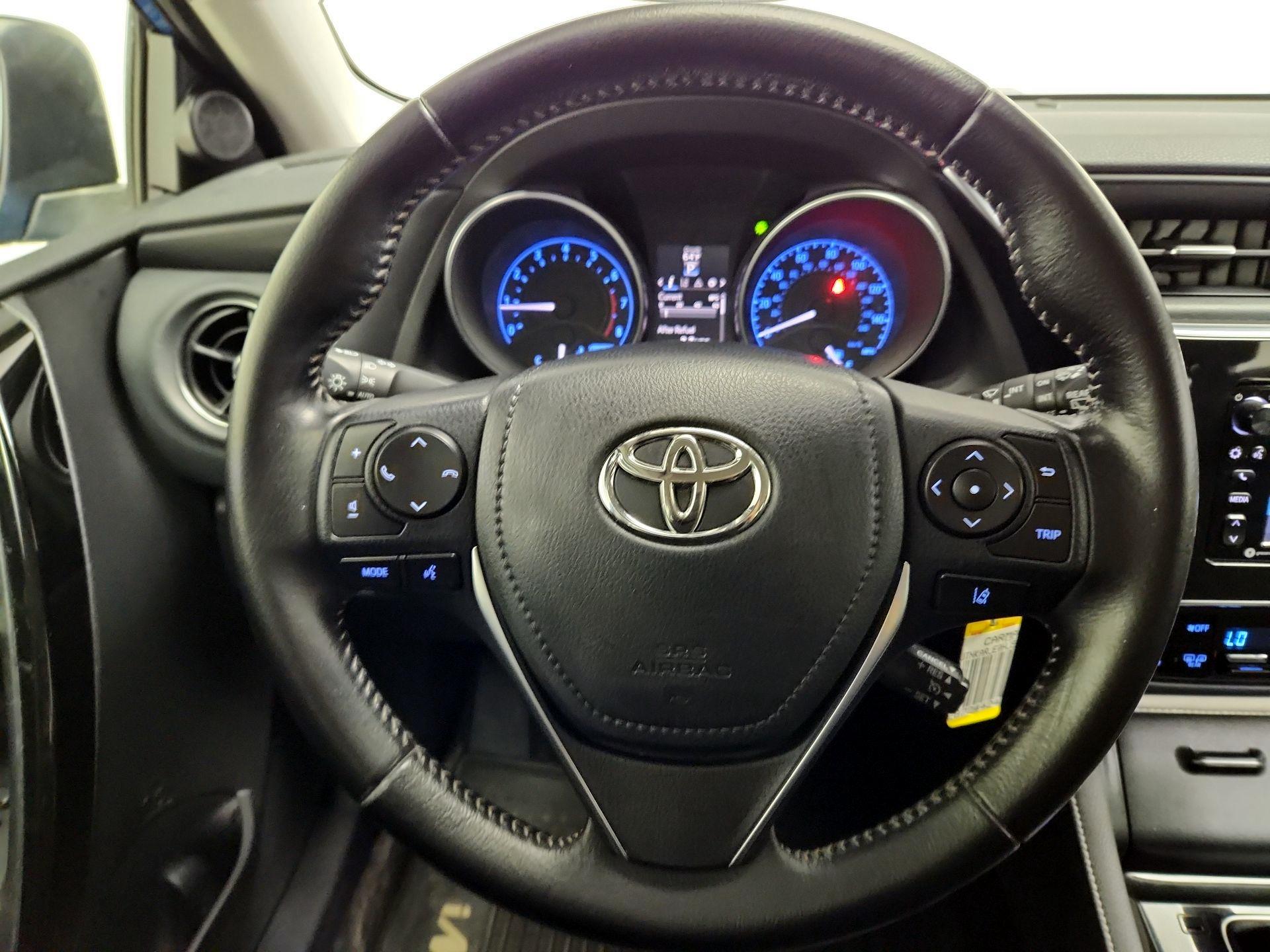 Thumbnail: 2017 Toyota Corolla iM - 10