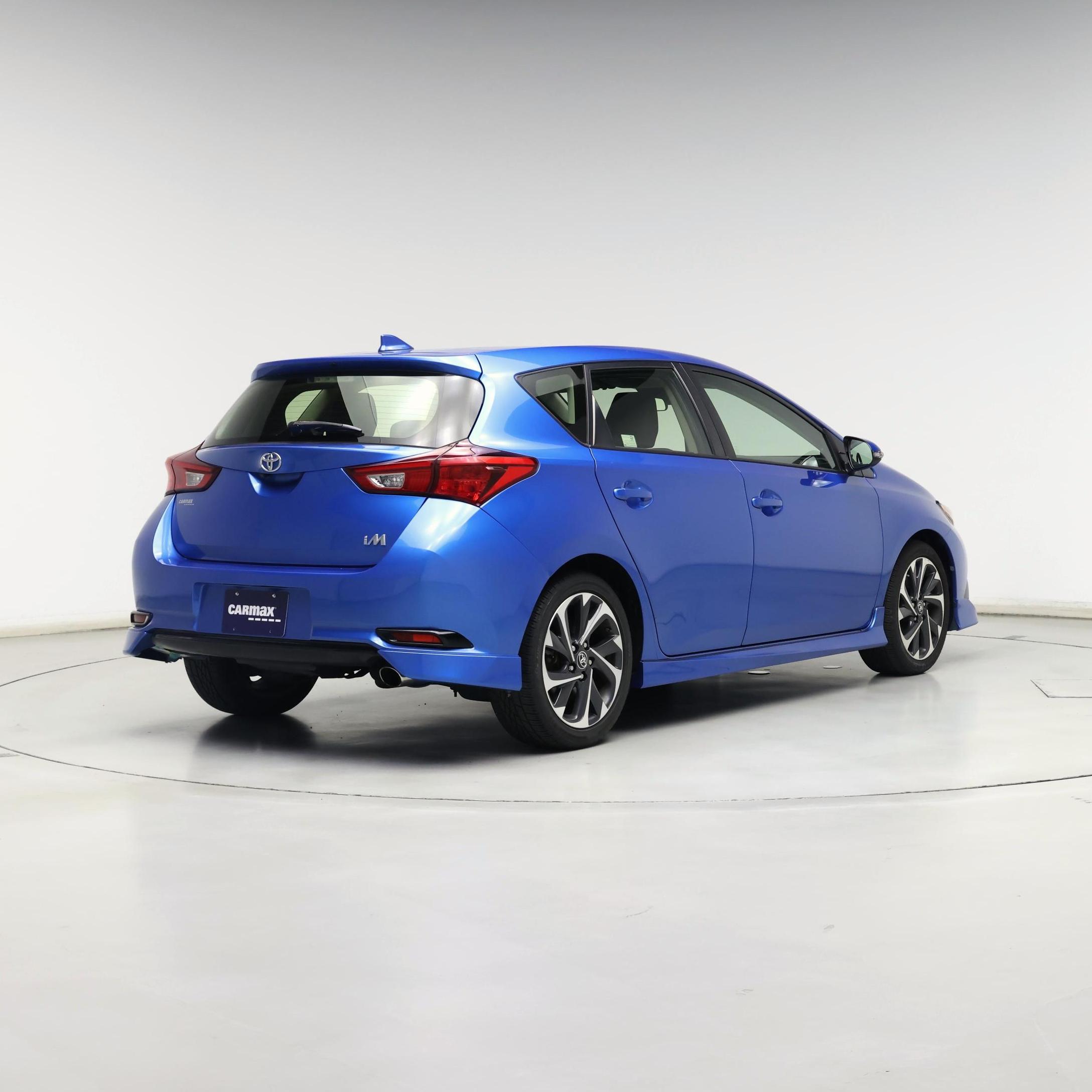Thumbnail: 2017 Toyota Corolla iM - 8