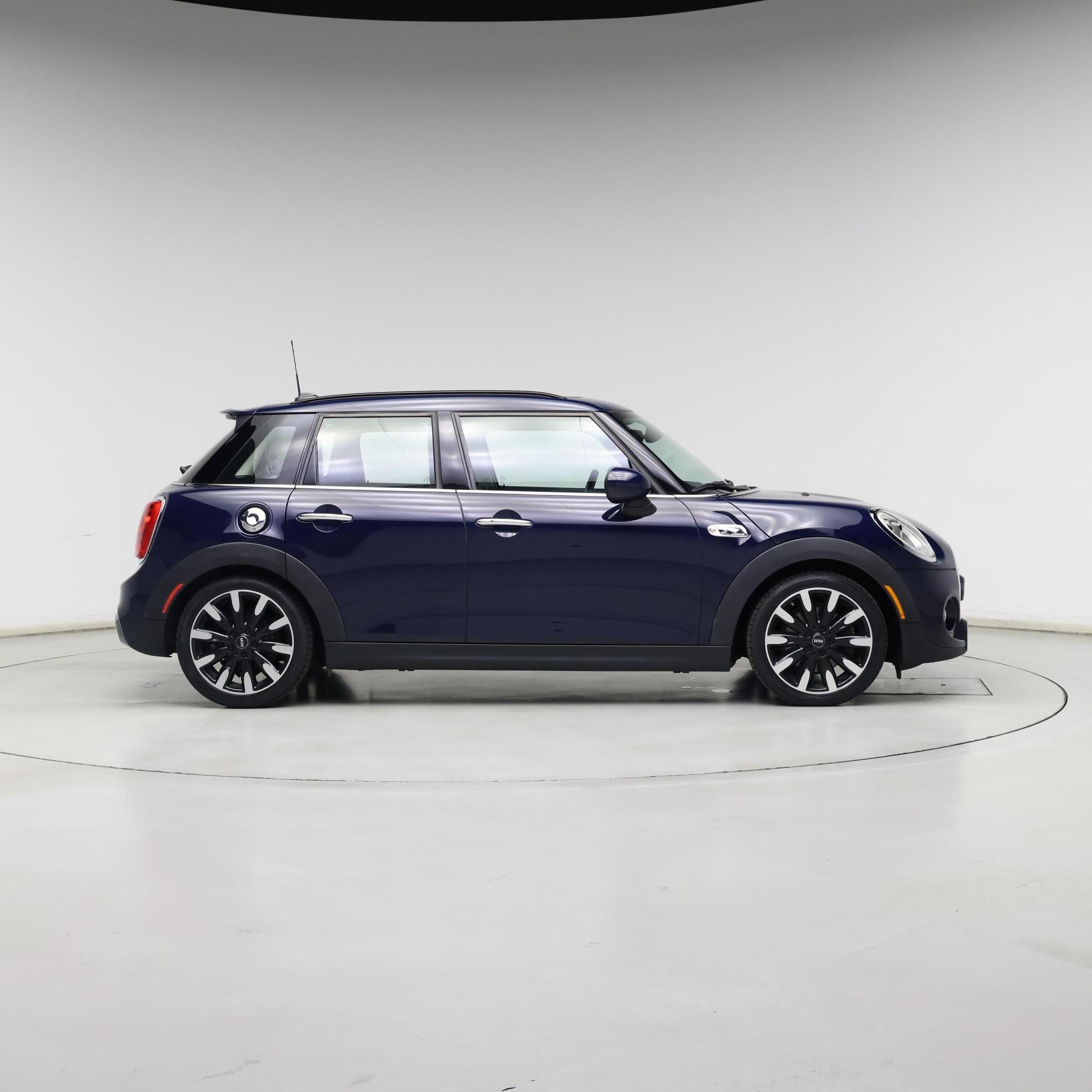 Thumbnail: 2016 MINI Cooper Hardtop - 7