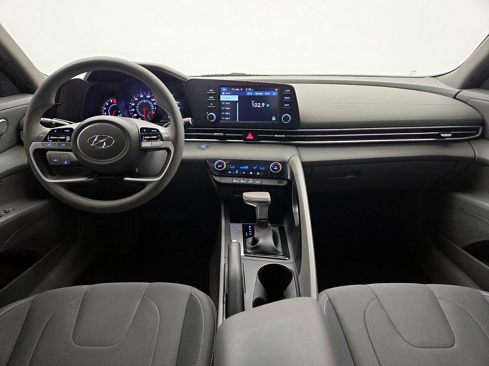 Thumbnail: 2023 Hyundai Elantra - 9