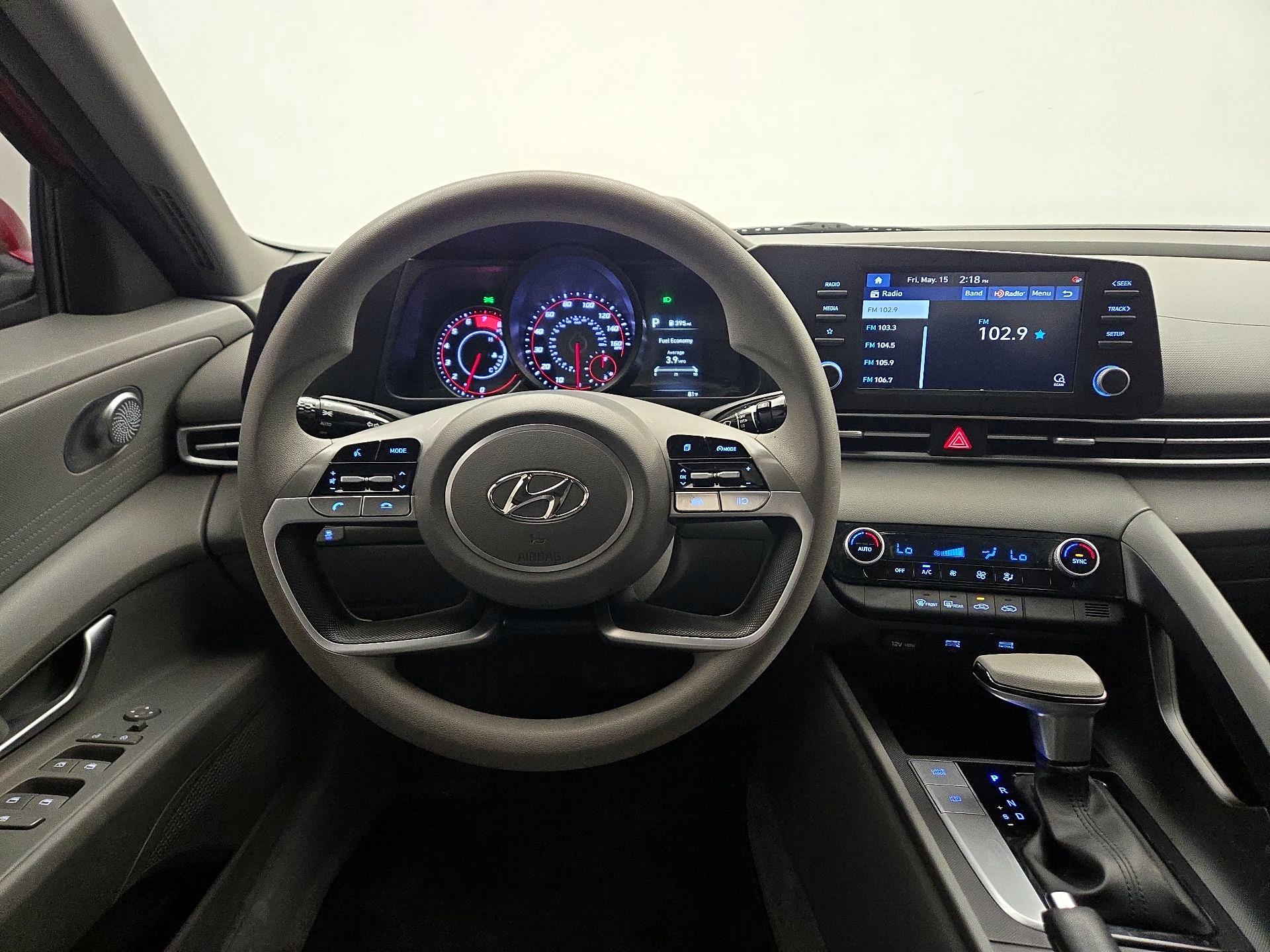 Thumbnail: 2023 Hyundai Elantra - 10