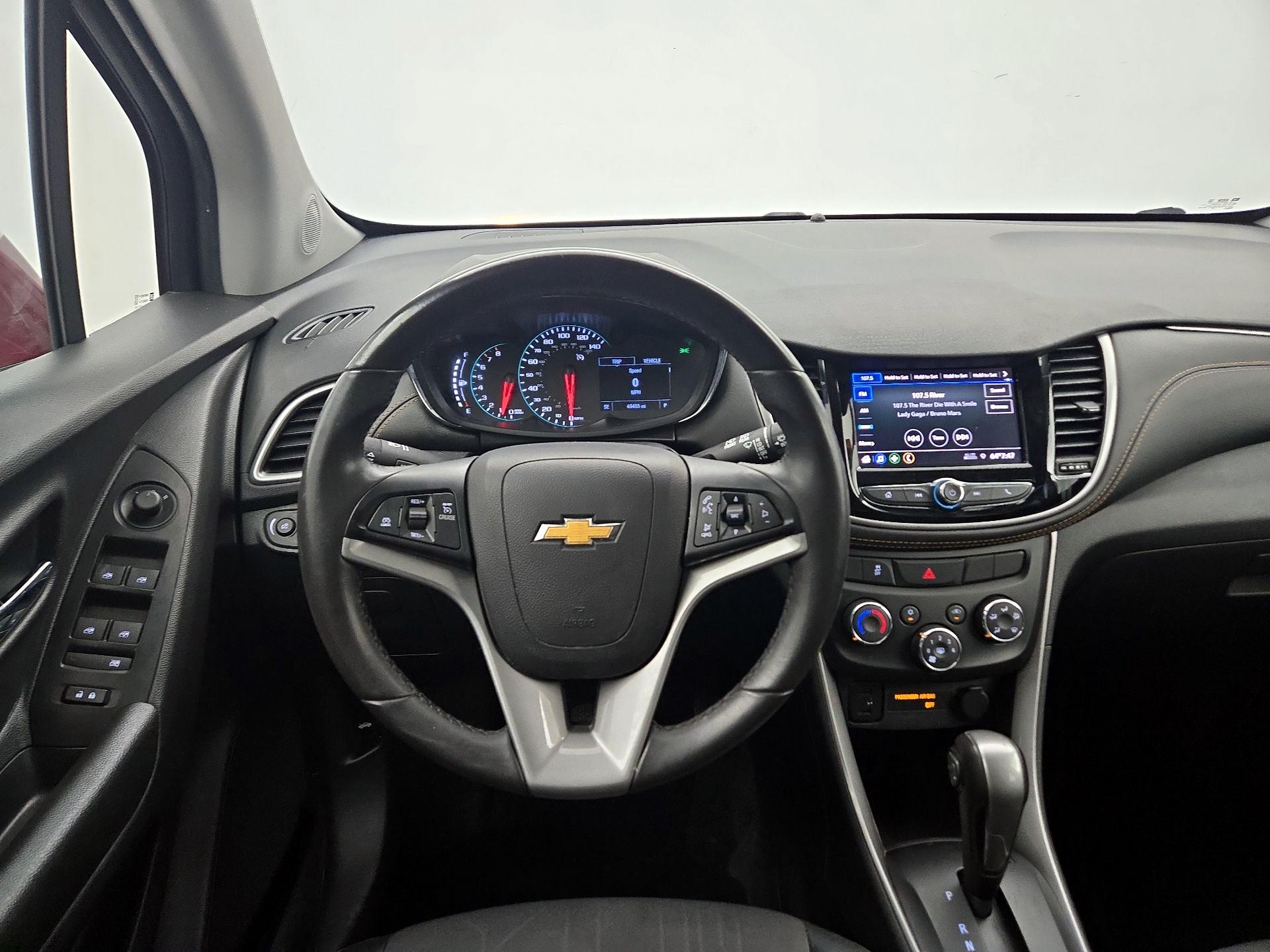 Thumbnail: 2021 Chevrolet Trax - 10