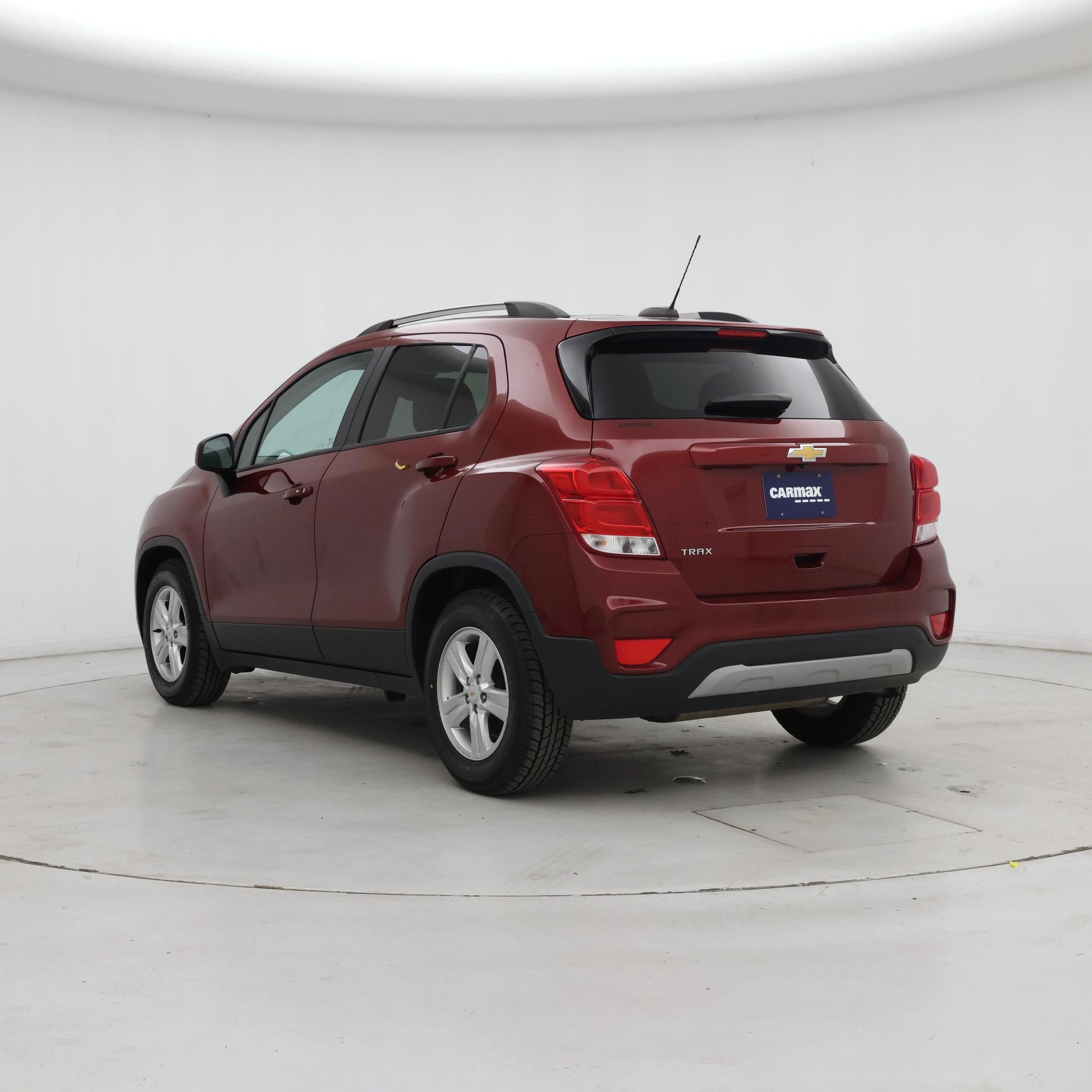 Thumbnail: 2021 Chevrolet Trax - 2