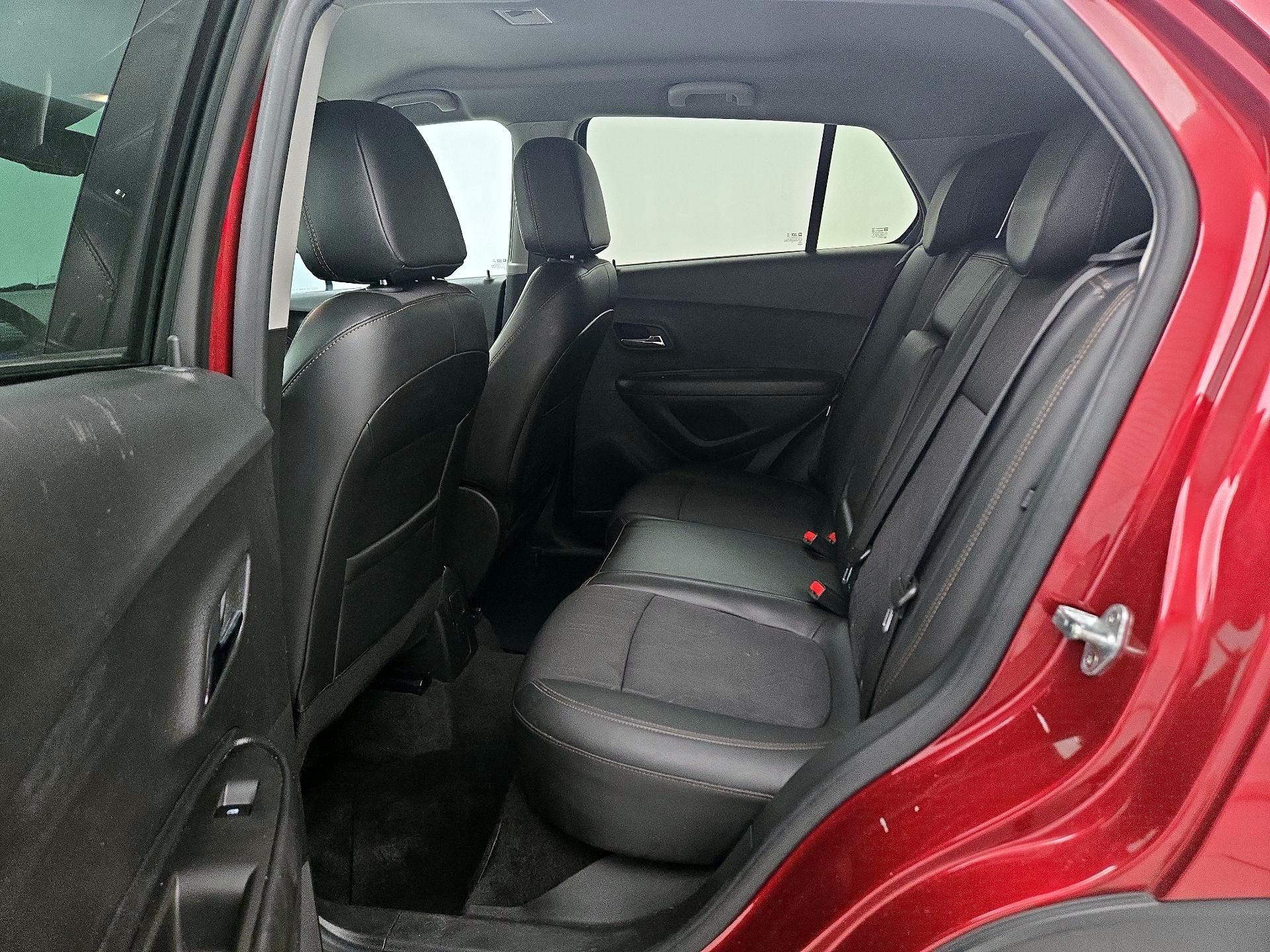 Thumbnail: 2021 Chevrolet Trax - 19