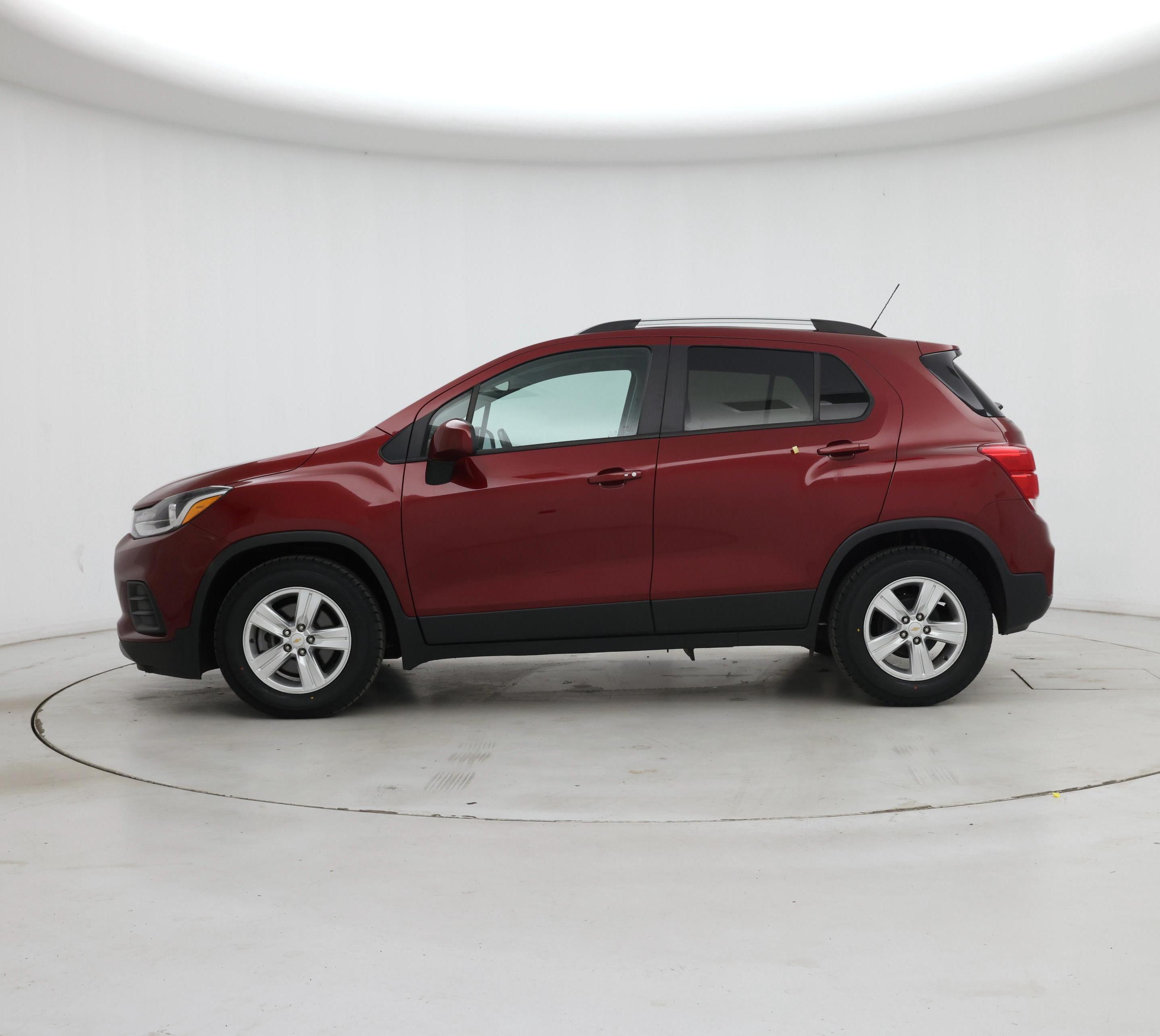 Thumbnail: 2021 Chevrolet Trax - 3