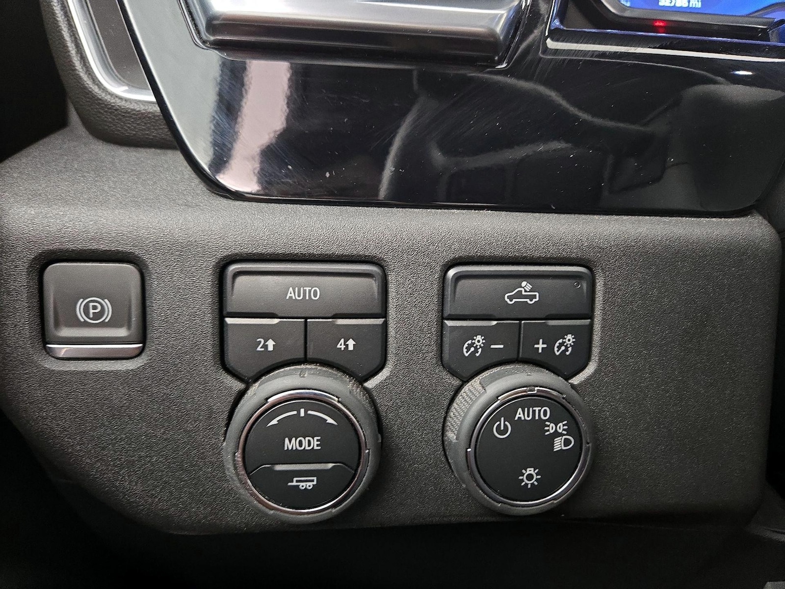 2023 Chevrolet Silverado 1500 LT - Photo 14